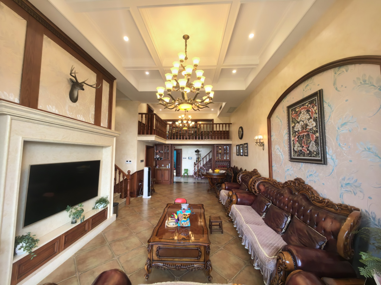 经世皇城 4室2厅2卫 108.0万 经世皇城 4室2厅2卫 108.0万室内图