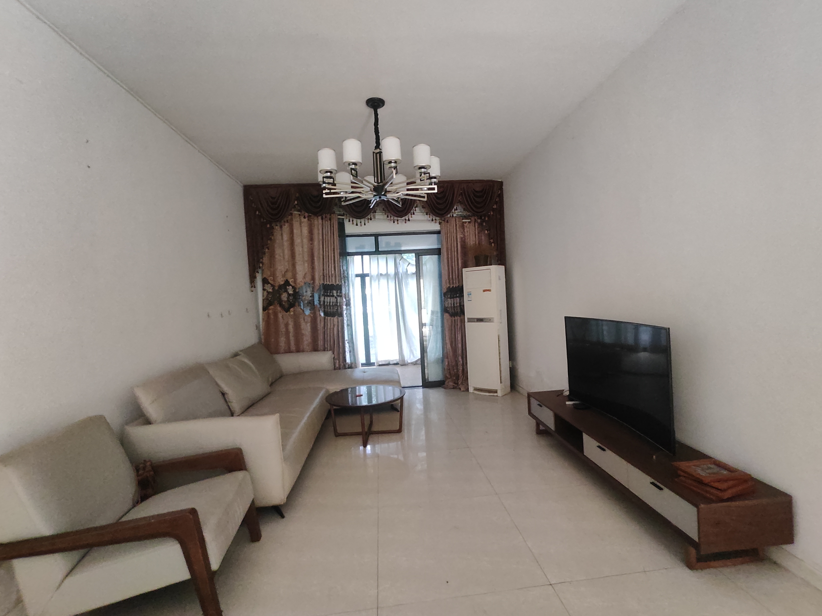 经世龙城  3室2厅1卫    55.0万 经世龙城  3室2厅1卫    55.0万室内图