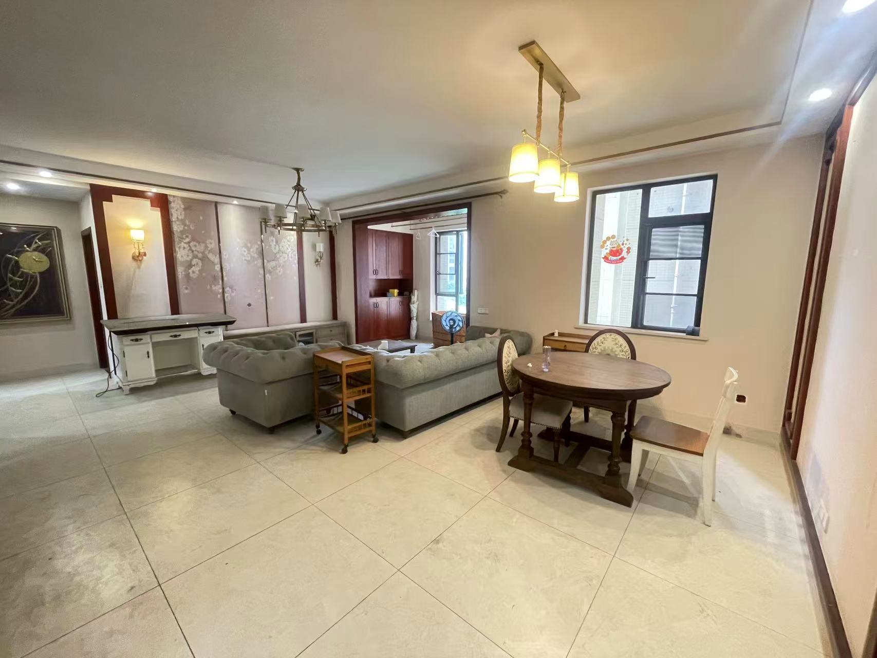 中泰财富湘江 3室2厅2卫 67.8万 中泰财富湘江 3室2厅2卫 67.8万室内图