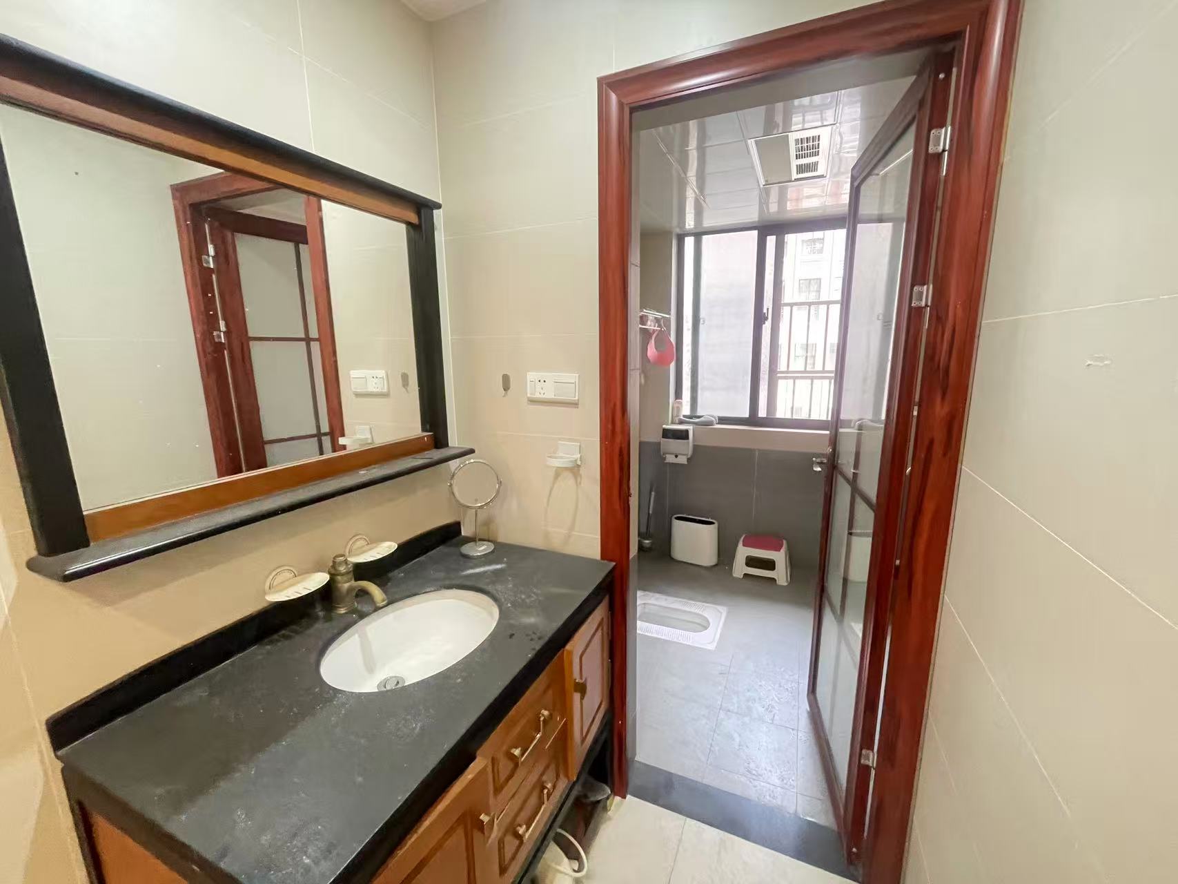 中泰财富湘江 3室2厅2卫 67.8万 中泰财富湘江 3室2厅2卫 67.8万室内图