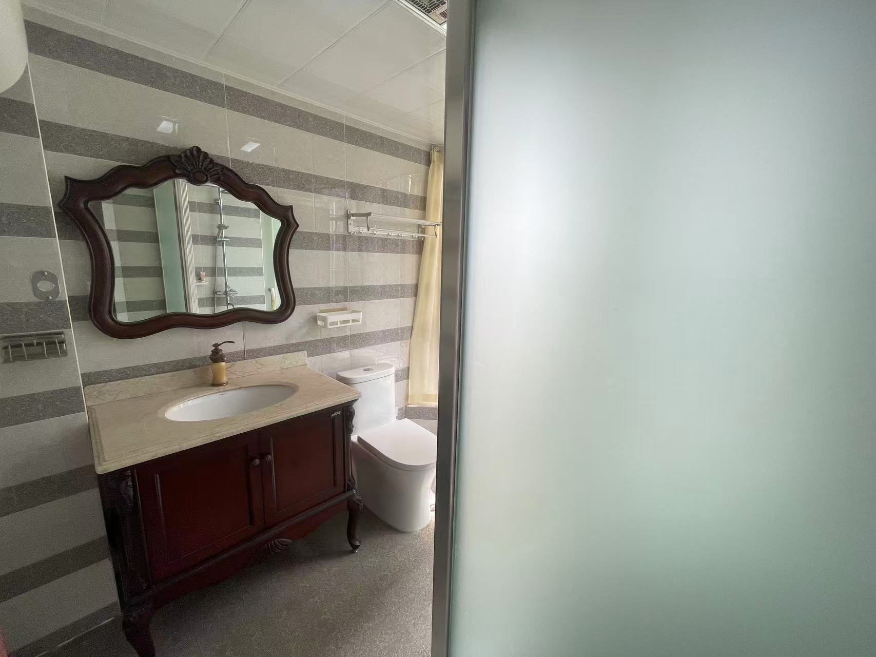 中泰财富湘江 3室2厅2卫 67.8万 中泰财富湘江 3室2厅2卫 67.8万室内图