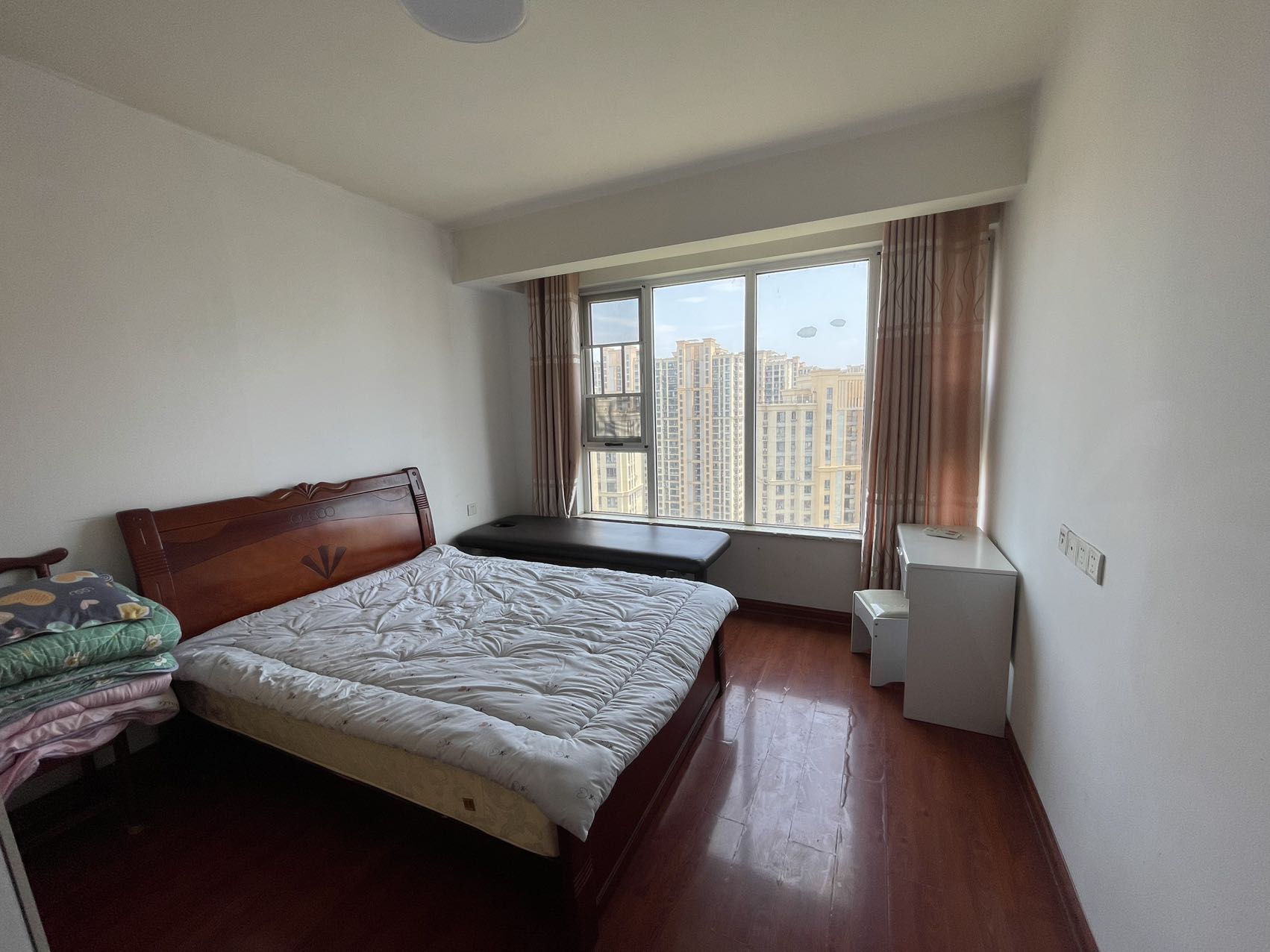 佳兆业金域天下三期  3室2厅1卫    36.8万 佳兆业金域天下三期  3室2厅1卫    36.8万室内图