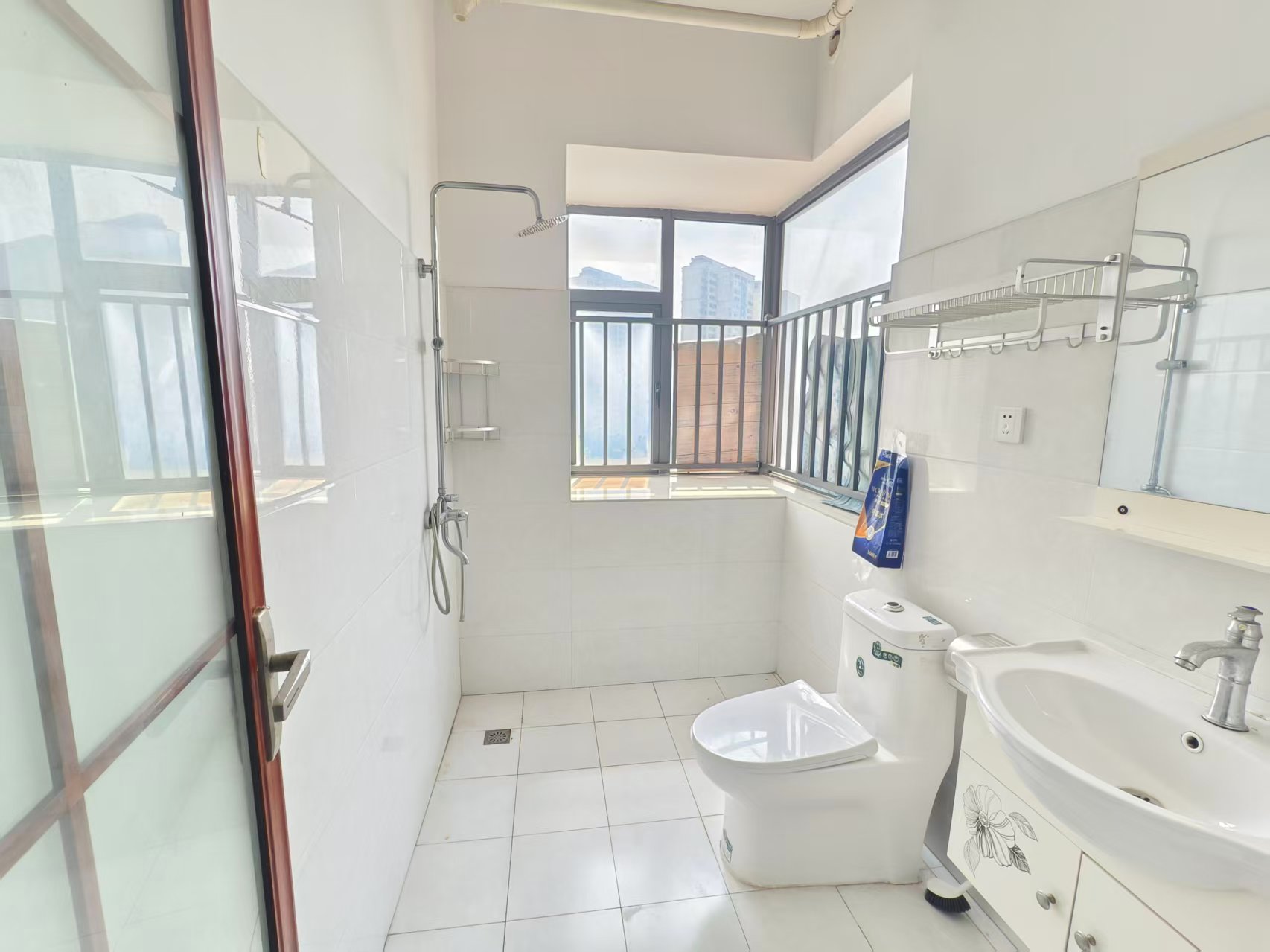 磐龙生态社区 3室2厅2卫 36.8万 磐龙生态社区 3室2厅2卫 36.8万室内图