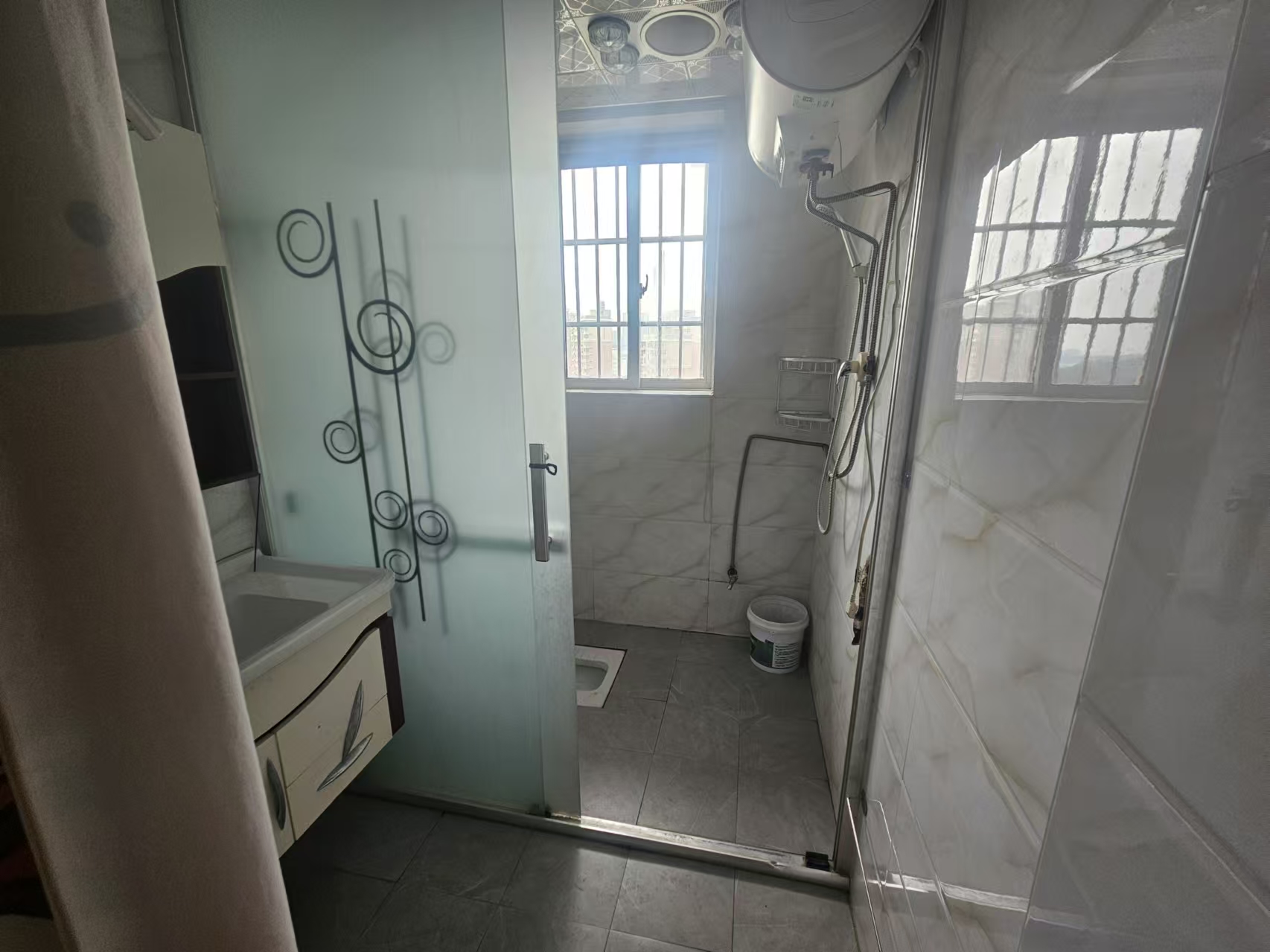 颐景园3期协力小区 2室2厅1卫 30.0万 颐景园3期协力小区 2室2厅1卫 30.0万室内图