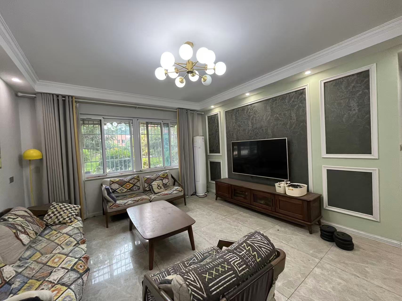 康馨佳园 3室2厅2卫 53.8万 康馨佳园 3室2厅2卫 53.8万室内图