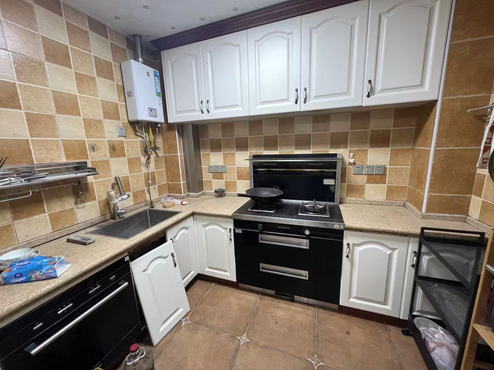 康馨佳园 3室2厅2卫 53.8万 康馨佳园 3室2厅2卫 53.8万室内图