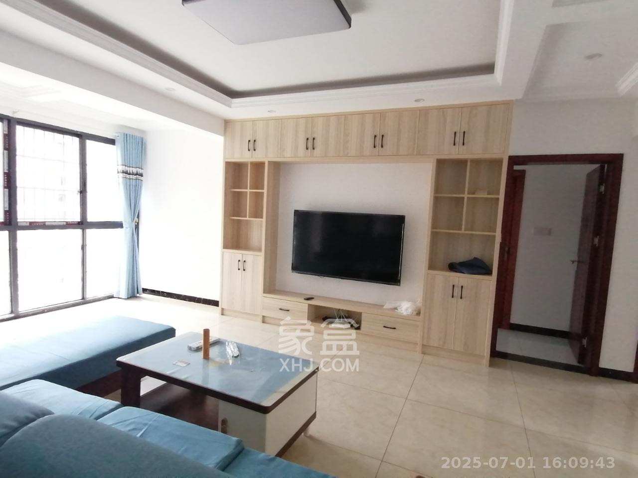 中悦领秀城 3室2厅2卫 2000.0元/月 中悦领秀城 3室2厅2卫 2000.0元/月室内图