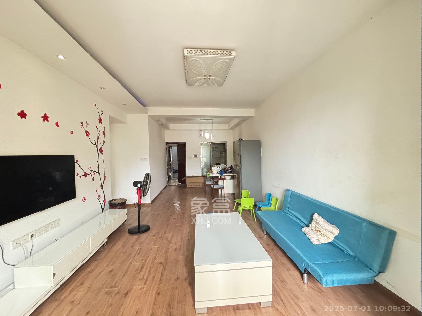 中南红领邦(红星嘉和苑) 3室1厅1卫 2300.0元/月 中南红领邦(红星嘉和苑) 3室1厅1卫 2300.0元/月室内图