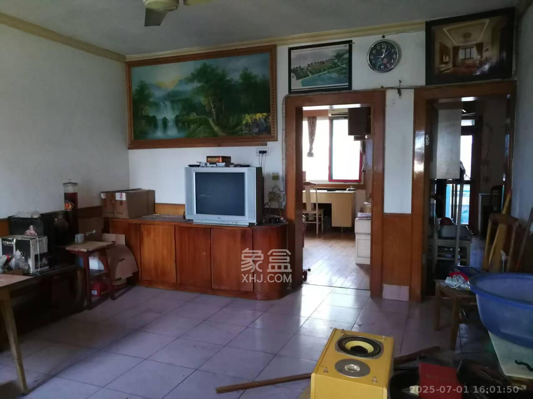 牛角塘社区 2室1厅1卫 1200.0元/月 牛角塘社区 2室1厅1卫 1200.0元/月室内图