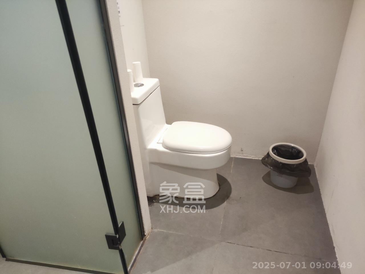 鑫远悦城(鑫远悦时代)  1室1厅1卫    1100.0元/月 鑫远悦城(鑫远悦时代)  1室1厅1卫    1100.0元/月室内图