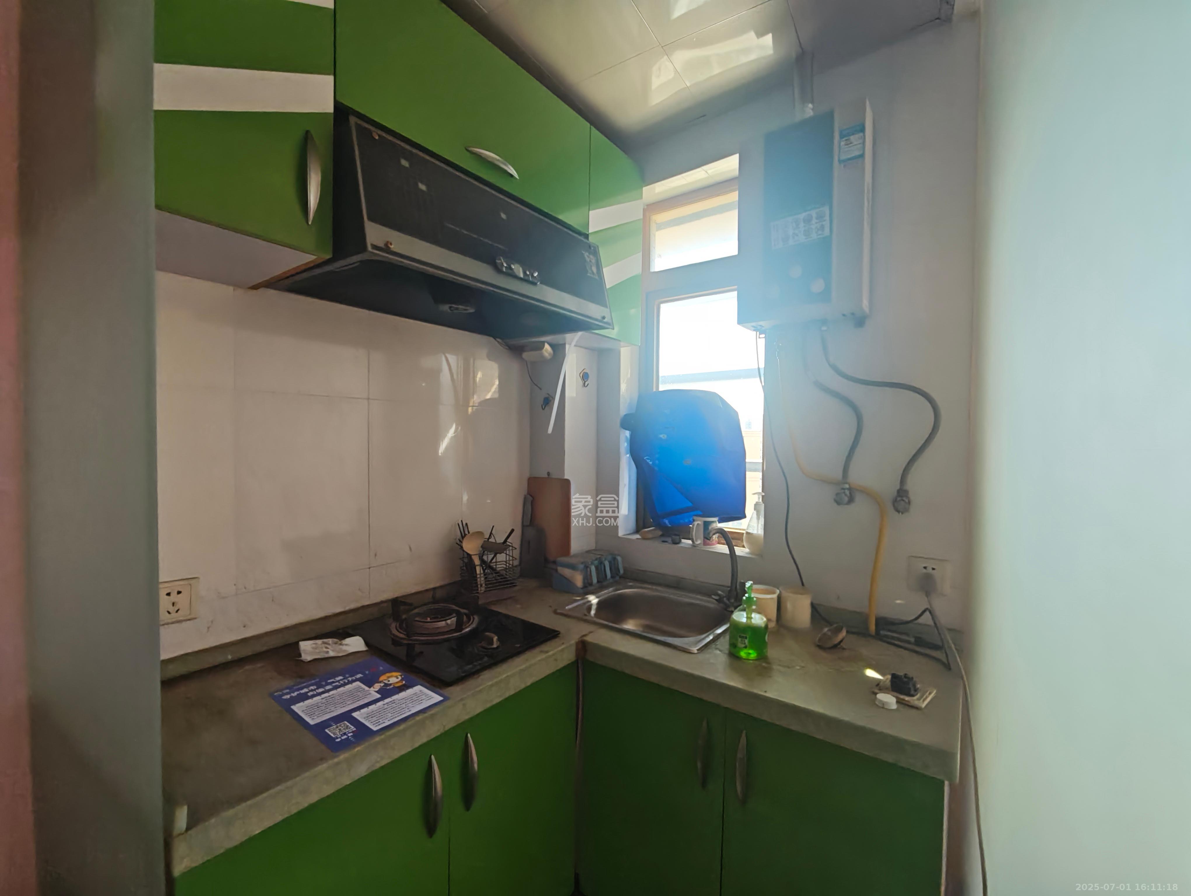 天健芙蓉盛世一期  1室1厅1卫    1500.0元/月 天健芙蓉盛世一期  1室1厅1卫    1500.0元/月室内图