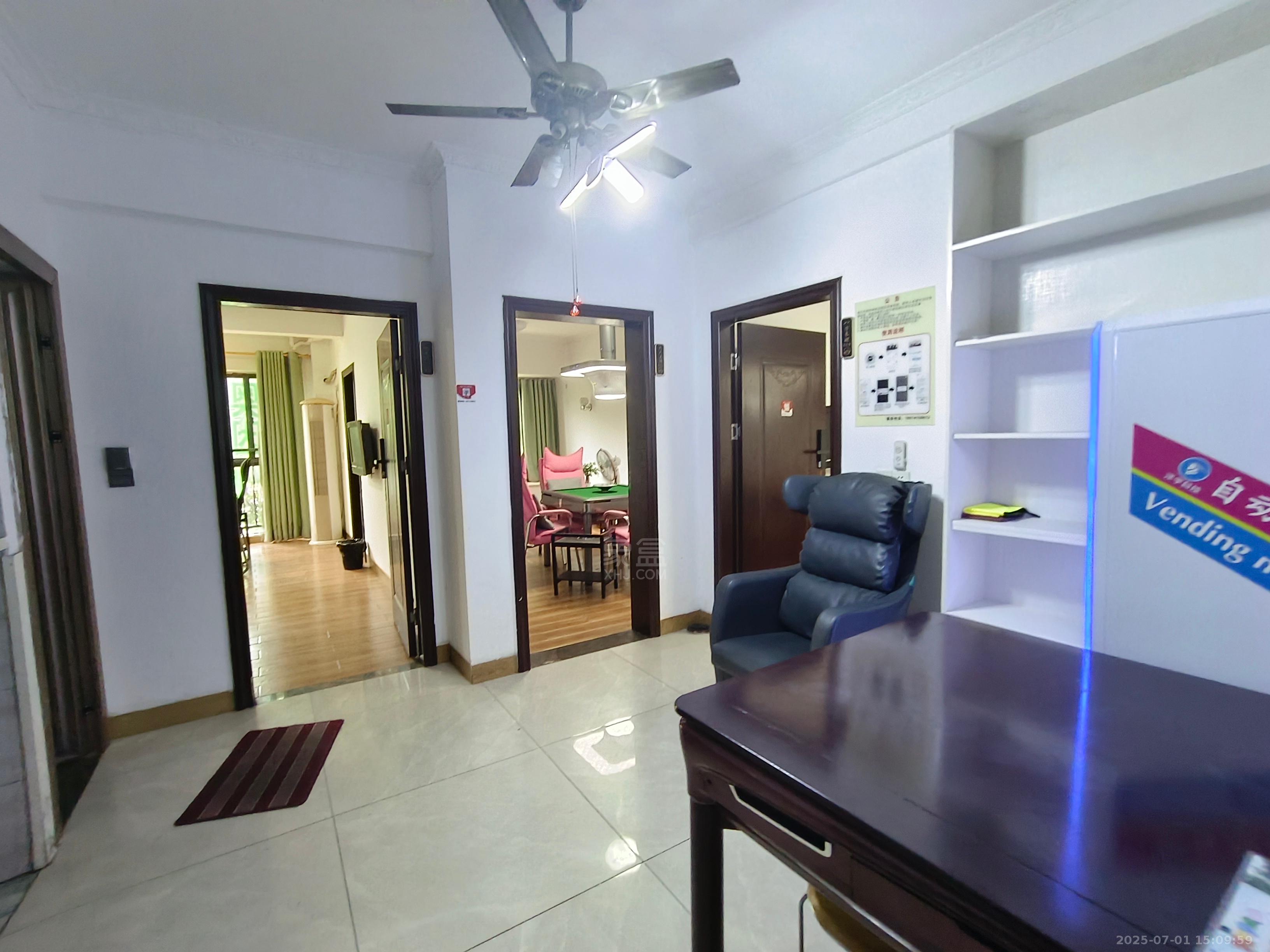 提香蓝岸 3室2厅1卫 1500.0元/月 提香蓝岸 3室2厅1卫 1500.0元/月室内图