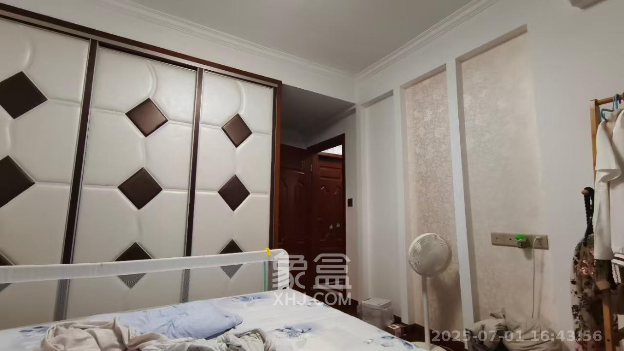 梅溪湖合能璞丽 4室2厅1卫 3500.0元/月 梅溪湖合能璞丽 4室2厅1卫 3500.0元/月室内图