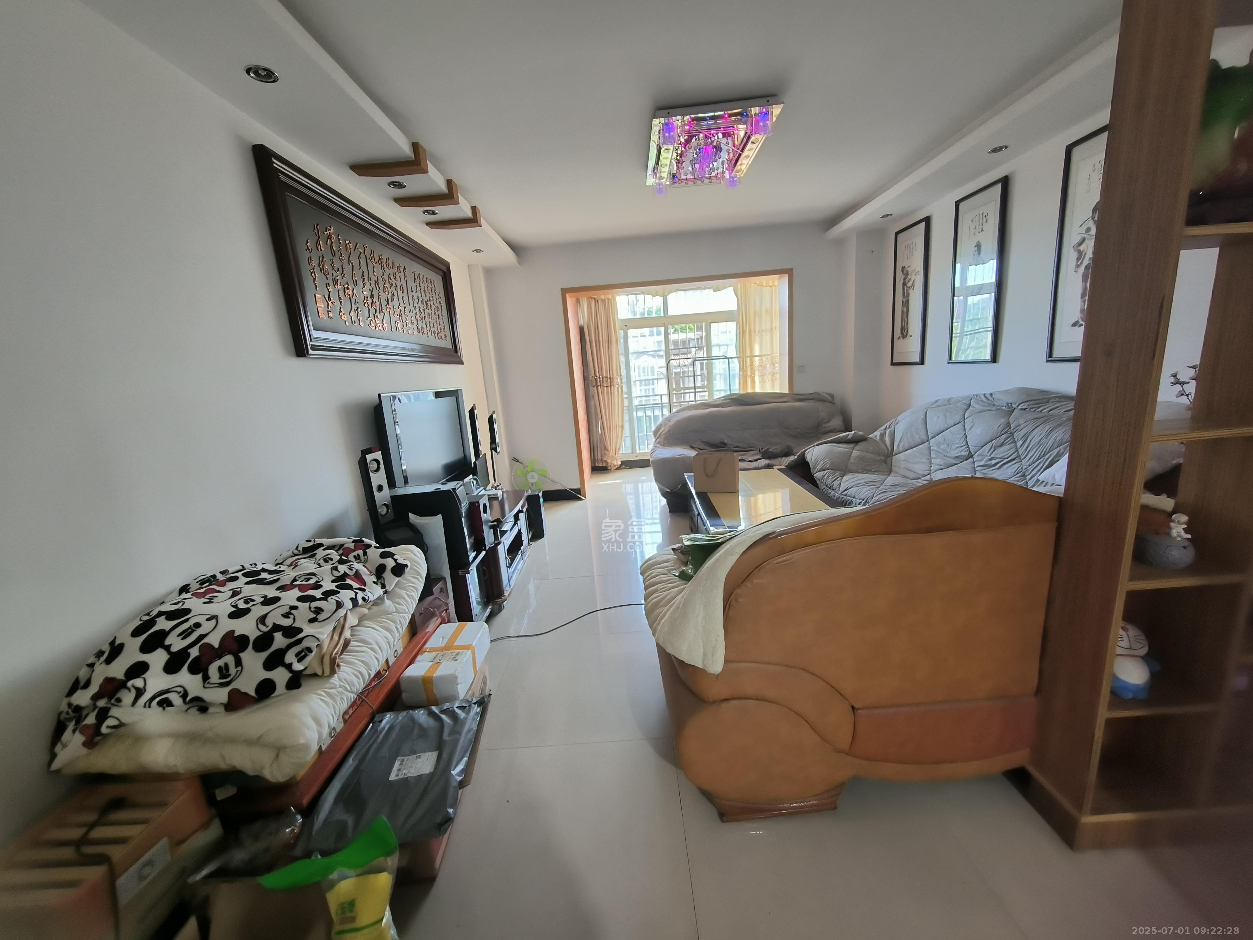 幸福洋房  2室2厅1卫    1300.0元/月 幸福洋房  2室2厅1卫    1300.0元/月室内图