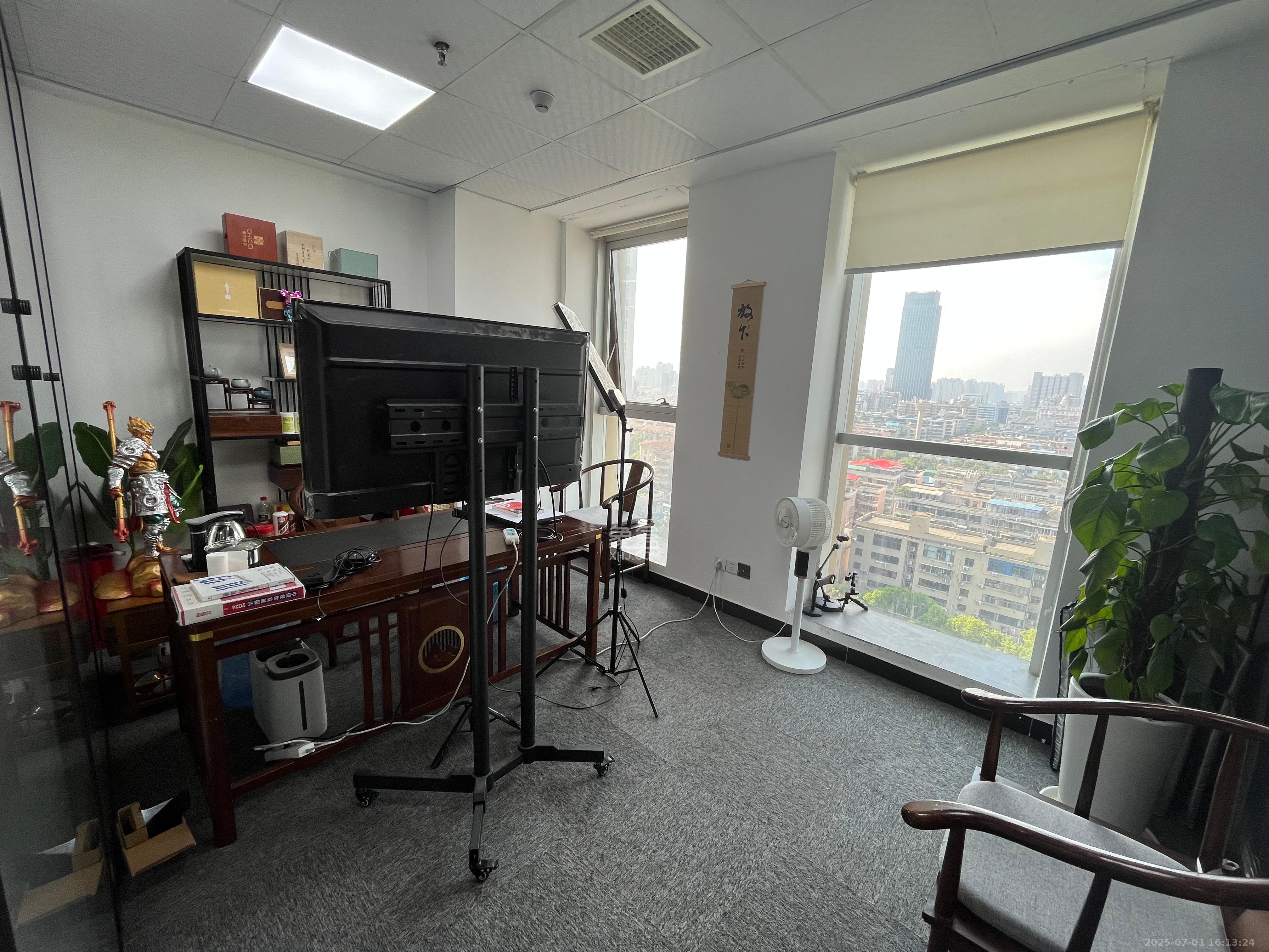 铭诚摩根  2室2厅0卫    4600.0元/月 铭诚摩根  2室2厅0卫    4600.0元/月室内图