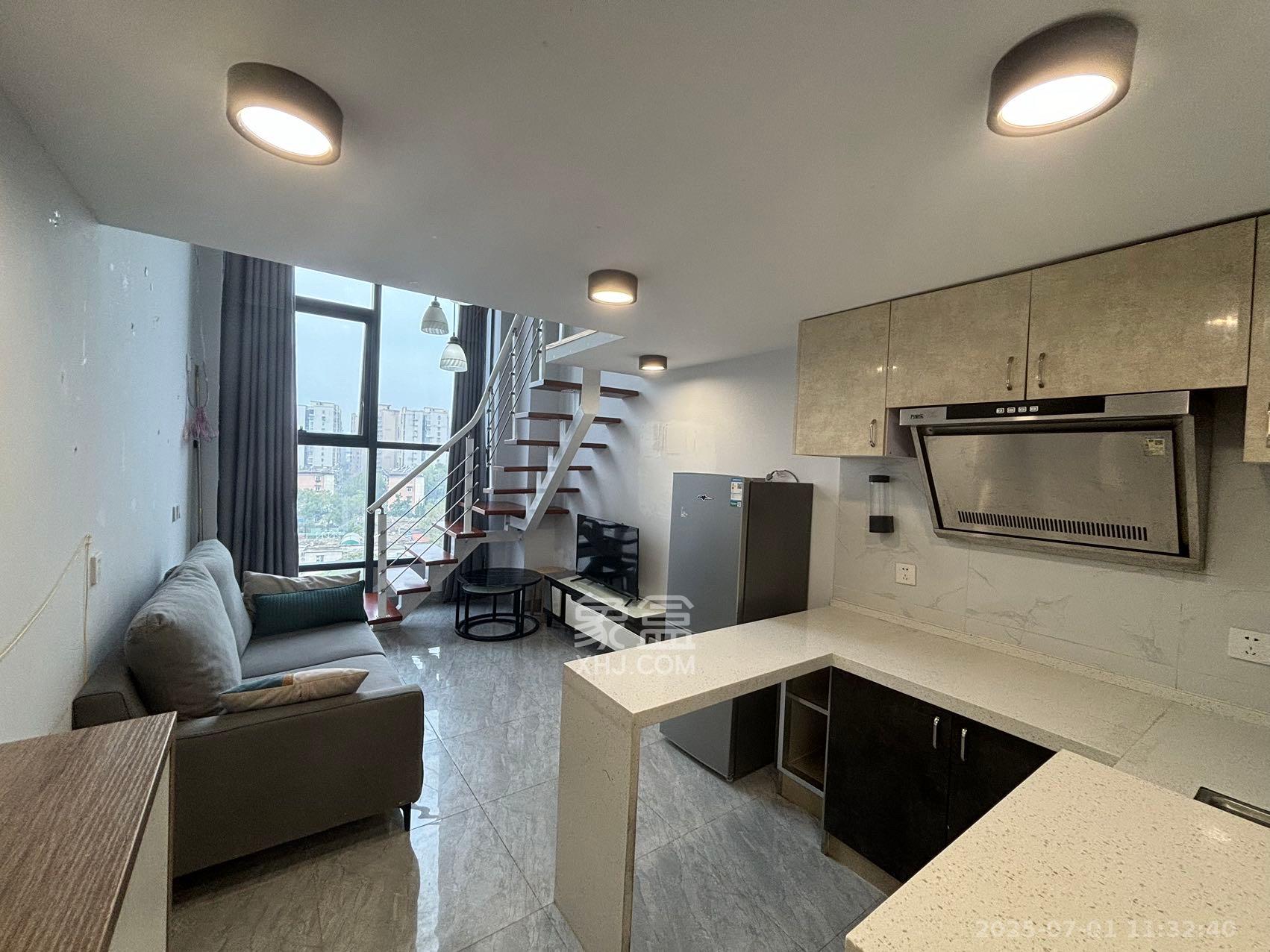 裕天国际商汇中心 1室1厅1卫 1300.0元/月 裕天国际商汇中心 1室1厅1卫 1300.0元/月室内图