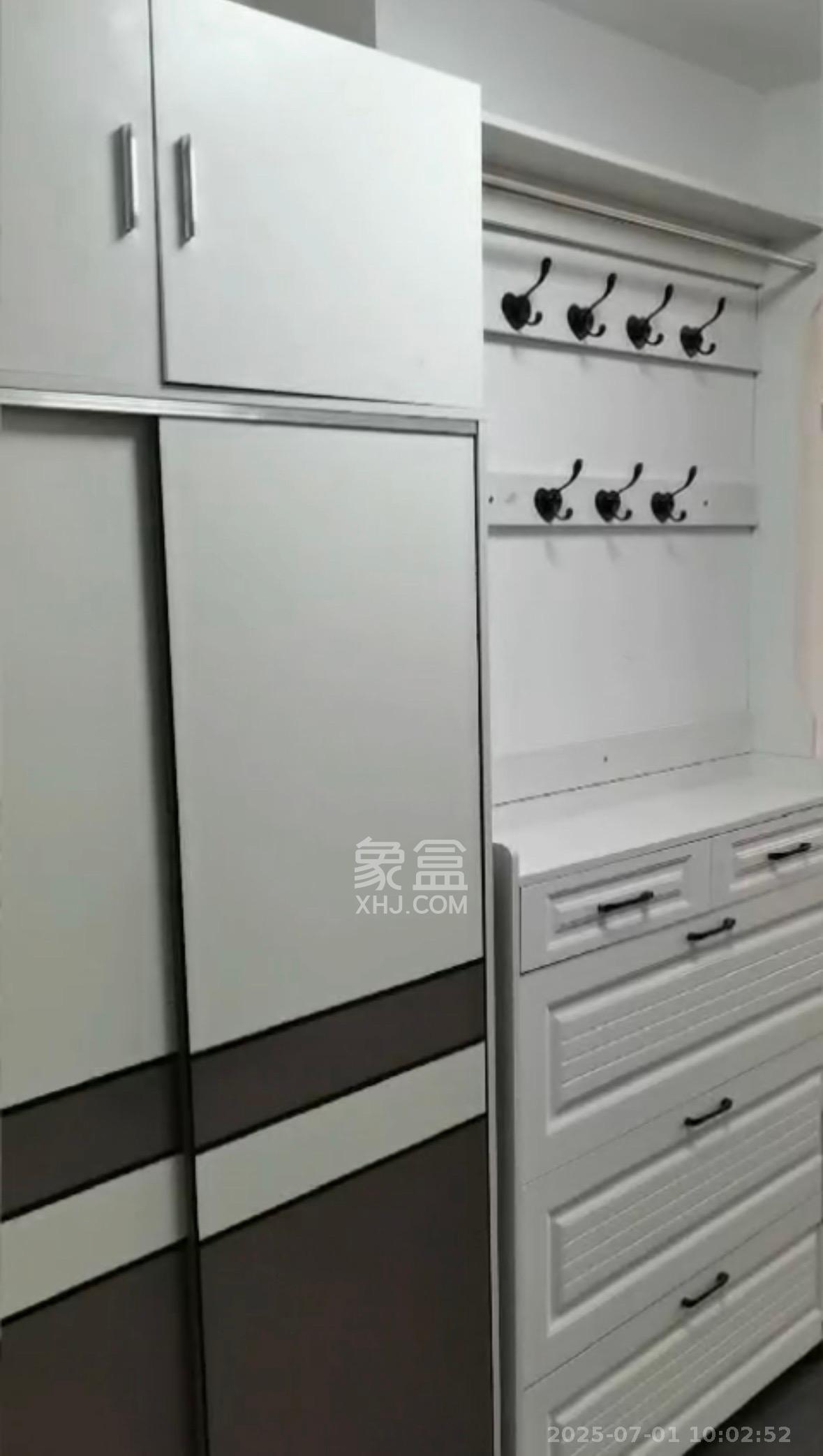 东友星座  1室1厅1卫   2000.00元/月室内图