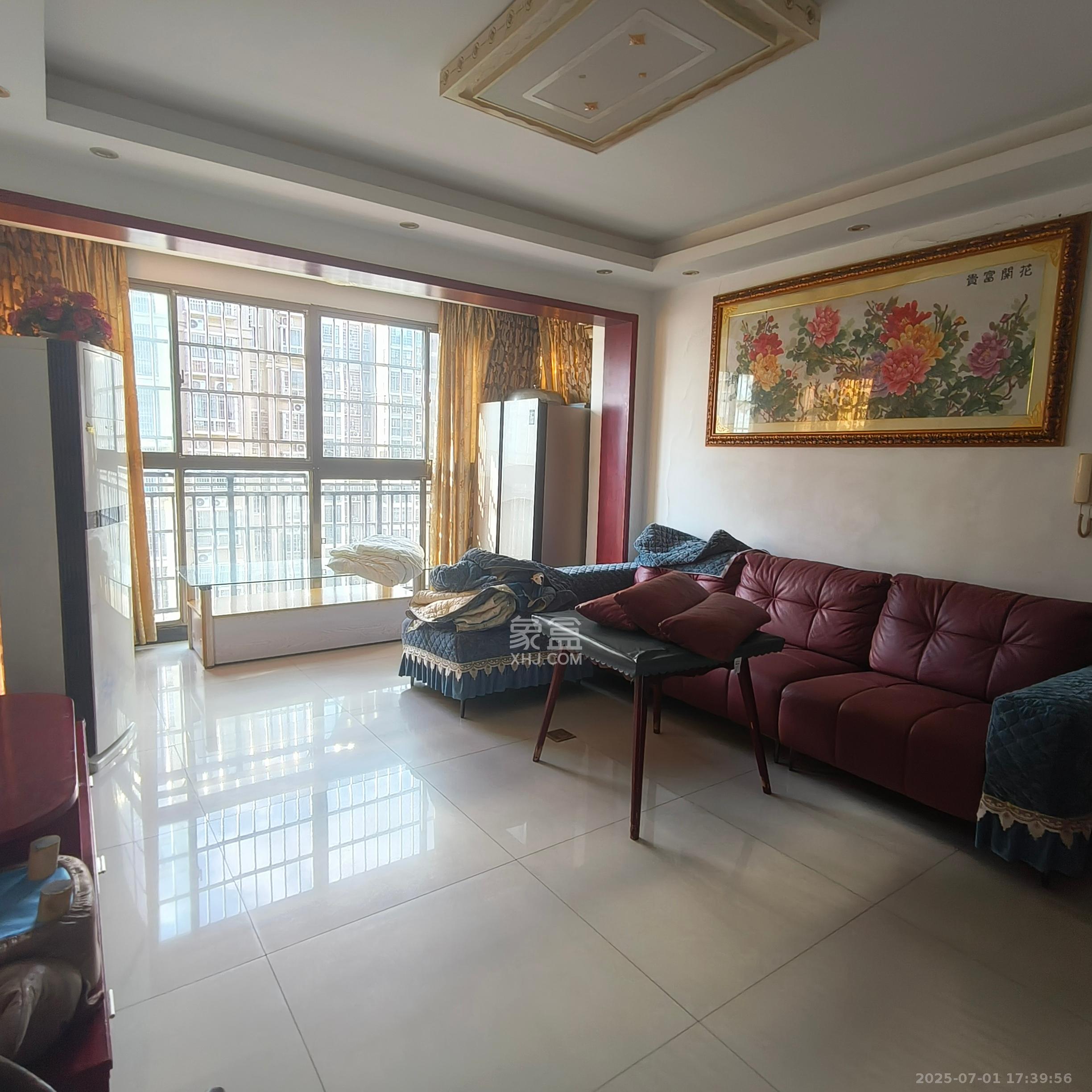 和润园一、二期  3室0厅0卫    2000.0元/月 和润园一、二期  3室0厅0卫    2000.0元/月室内图