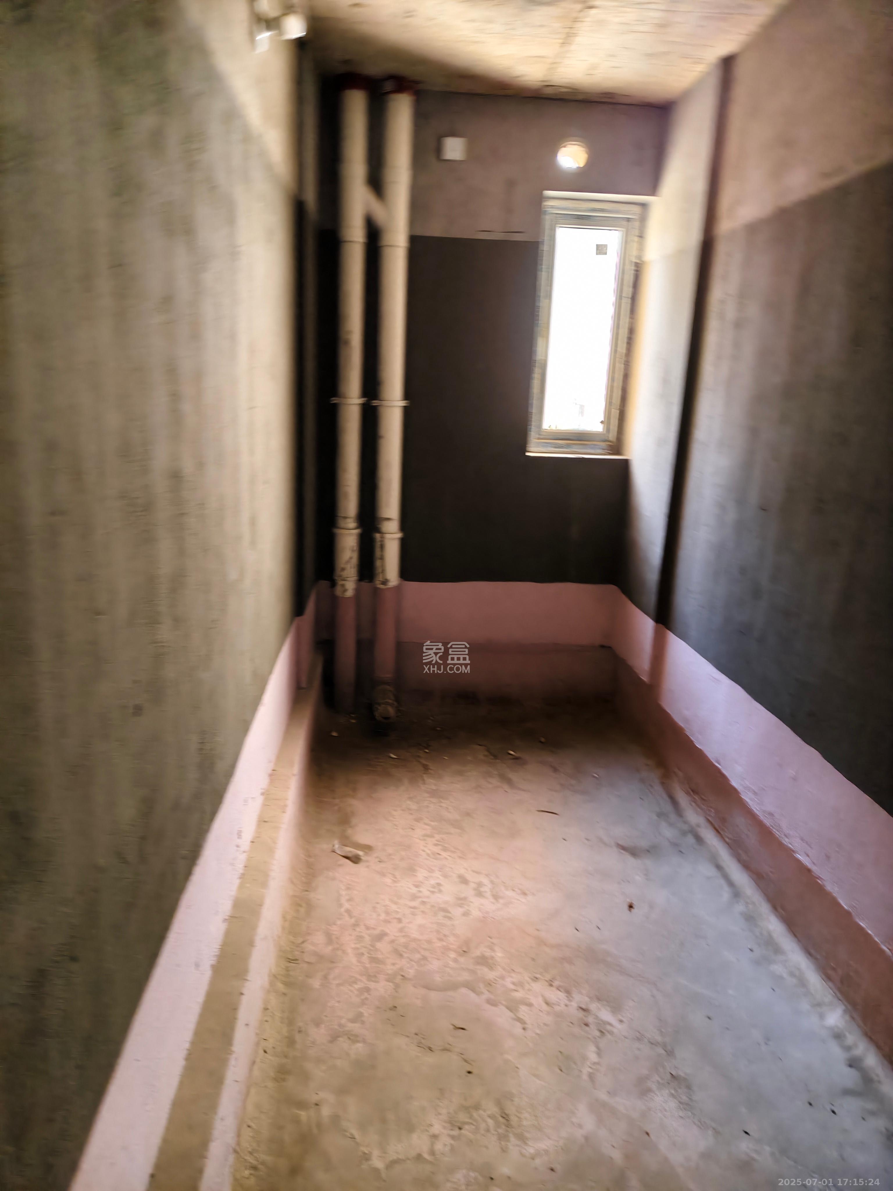 福晟钱隆国际(晟冉景苑) 4室2厅2卫 1500.0元/月 福晟钱隆国际(晟冉景苑) 4室2厅2卫 1500.0元/月室内图