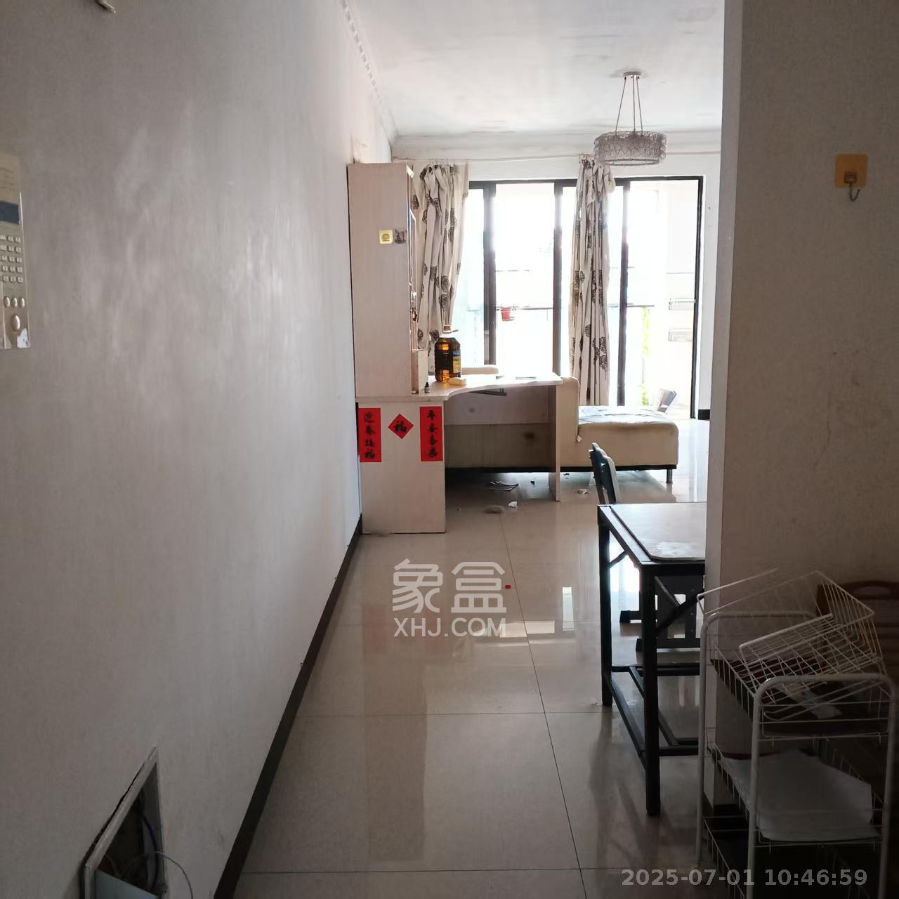 华润凤凰城三期 2室2厅1卫 1700.0元/月 华润凤凰城三期 2室2厅1卫 1700.0元/月室内图