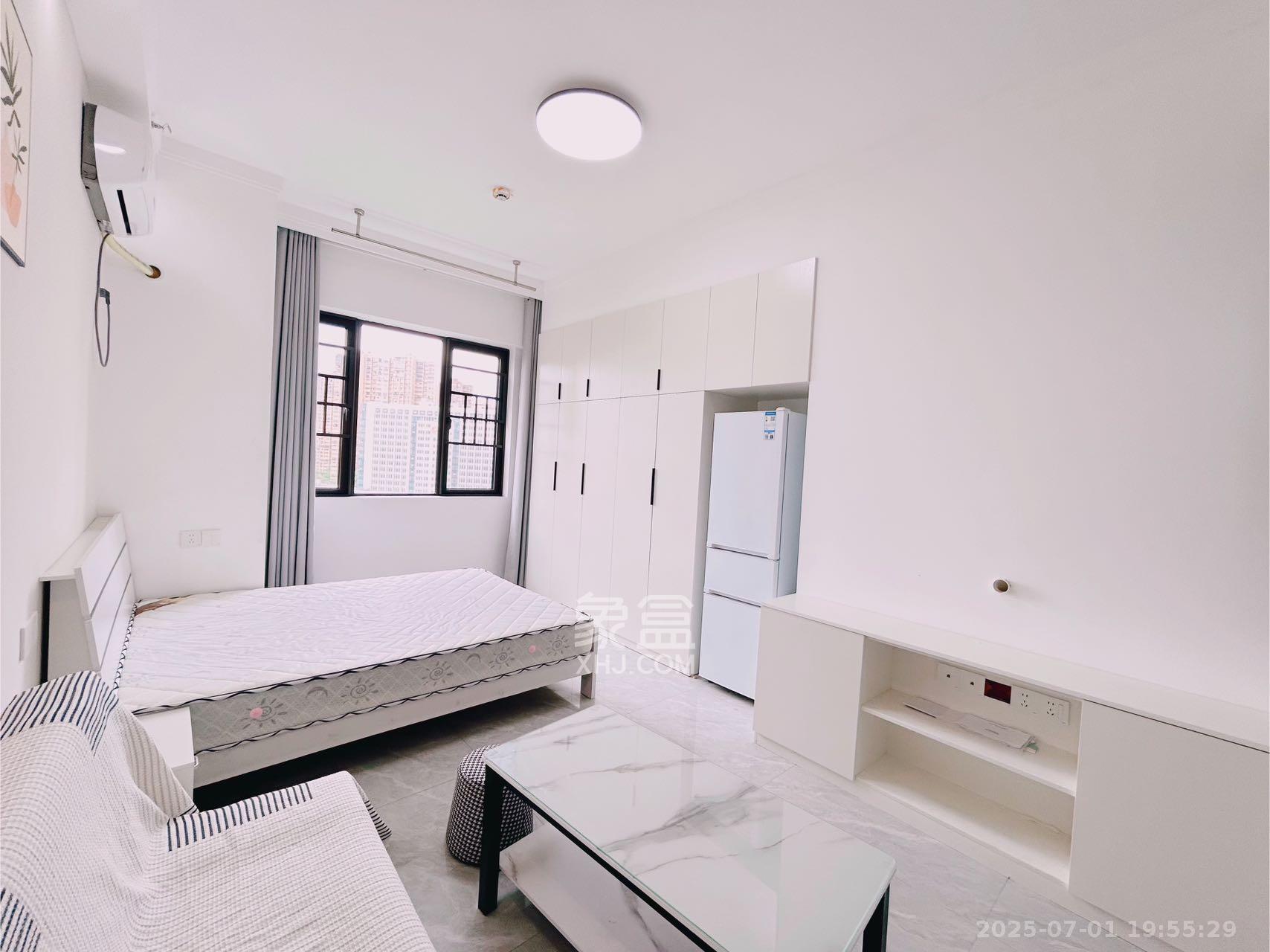 五江天街天寓 1室1厅1卫 1500.0元/月 五江天街天寓 1室1厅1卫 1500.0元/月室内图