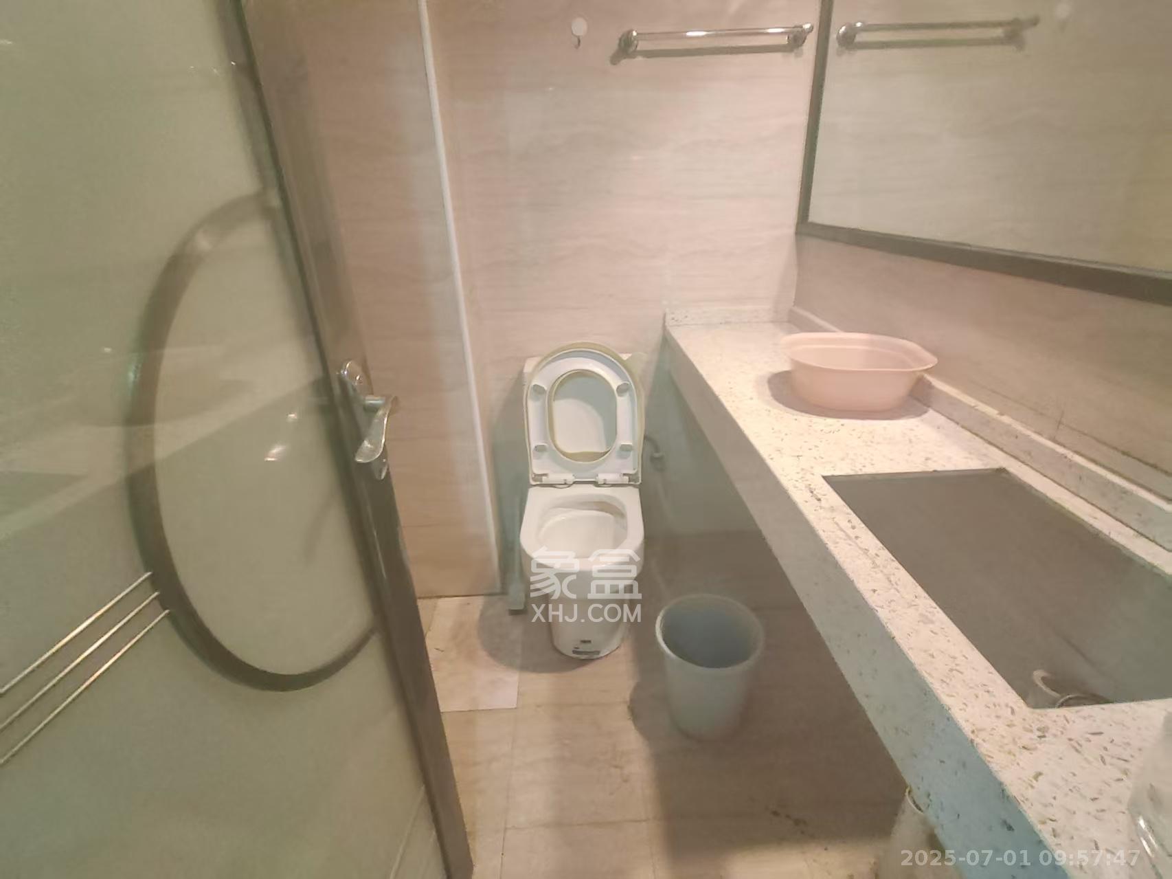 兰亭湾畔  1室1厅1卫   1500.00元/月室内图