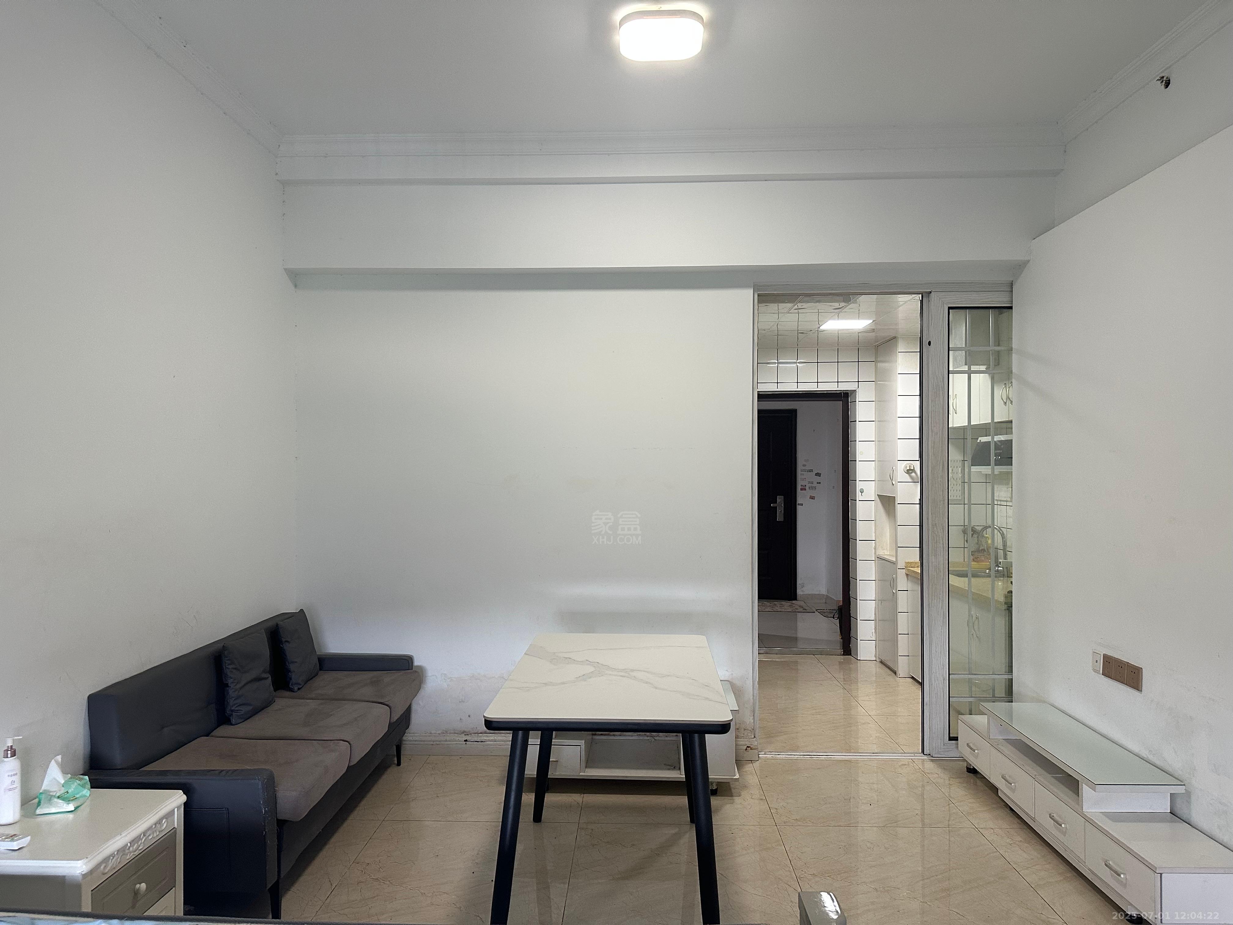 康桥美郡  1室1厅1卫    1300.0元/月室内图