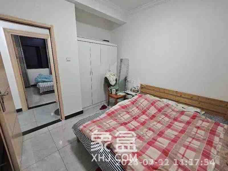 金鹰玖珑山  3室2厅1卫    2000.0元/月室内图