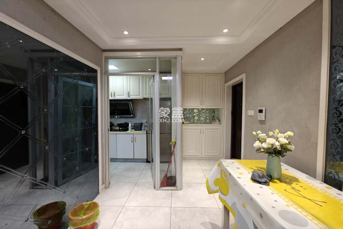 西子莲花 1室1厅1卫 1600.00元/月 西子莲花 1室1厅1卫 1600.00元/月室内图