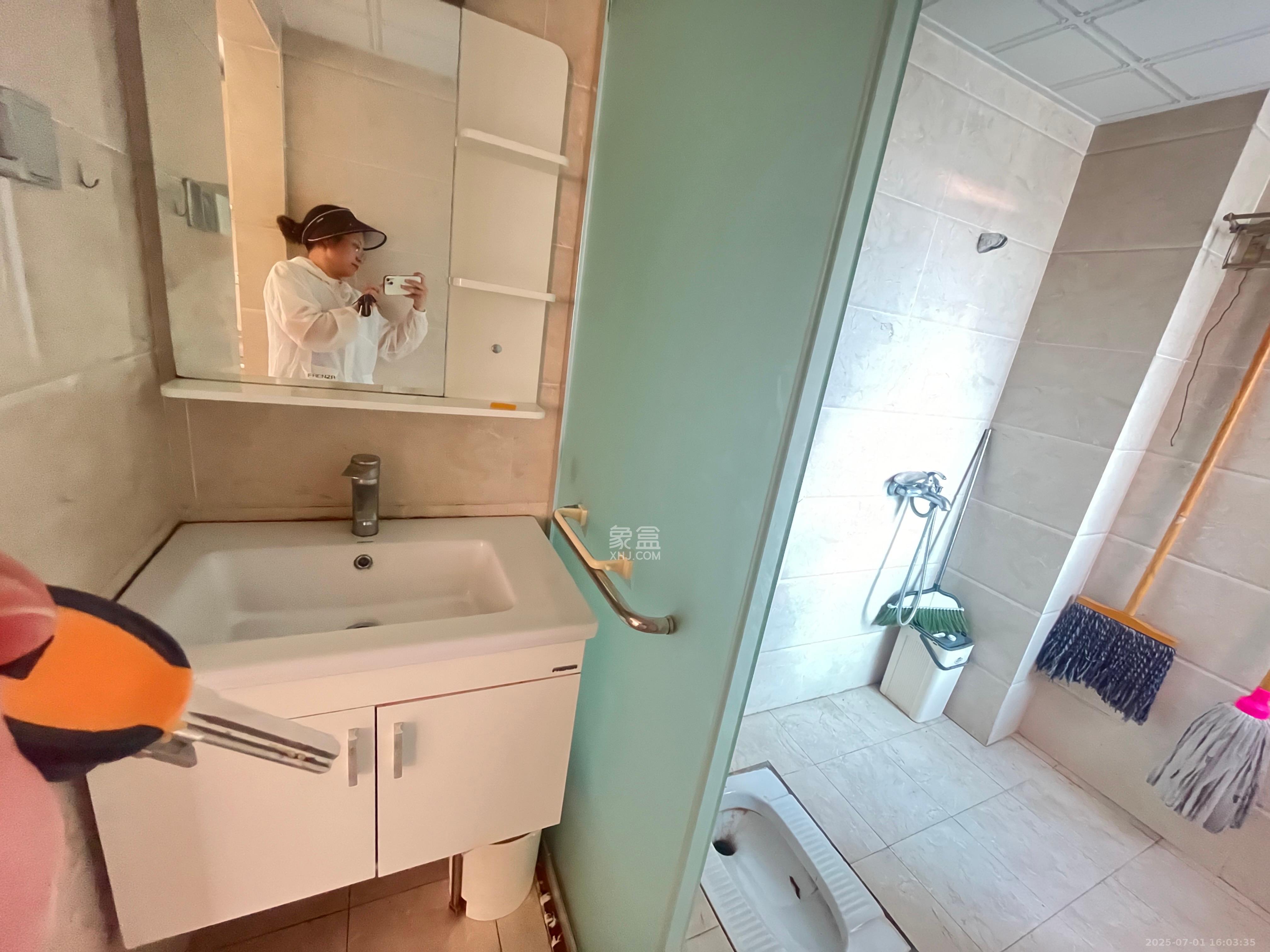 鑫远湘府逸园 3室2厅1卫 1800.0元/月 鑫远湘府逸园 3室2厅1卫 1800.0元/月室内图