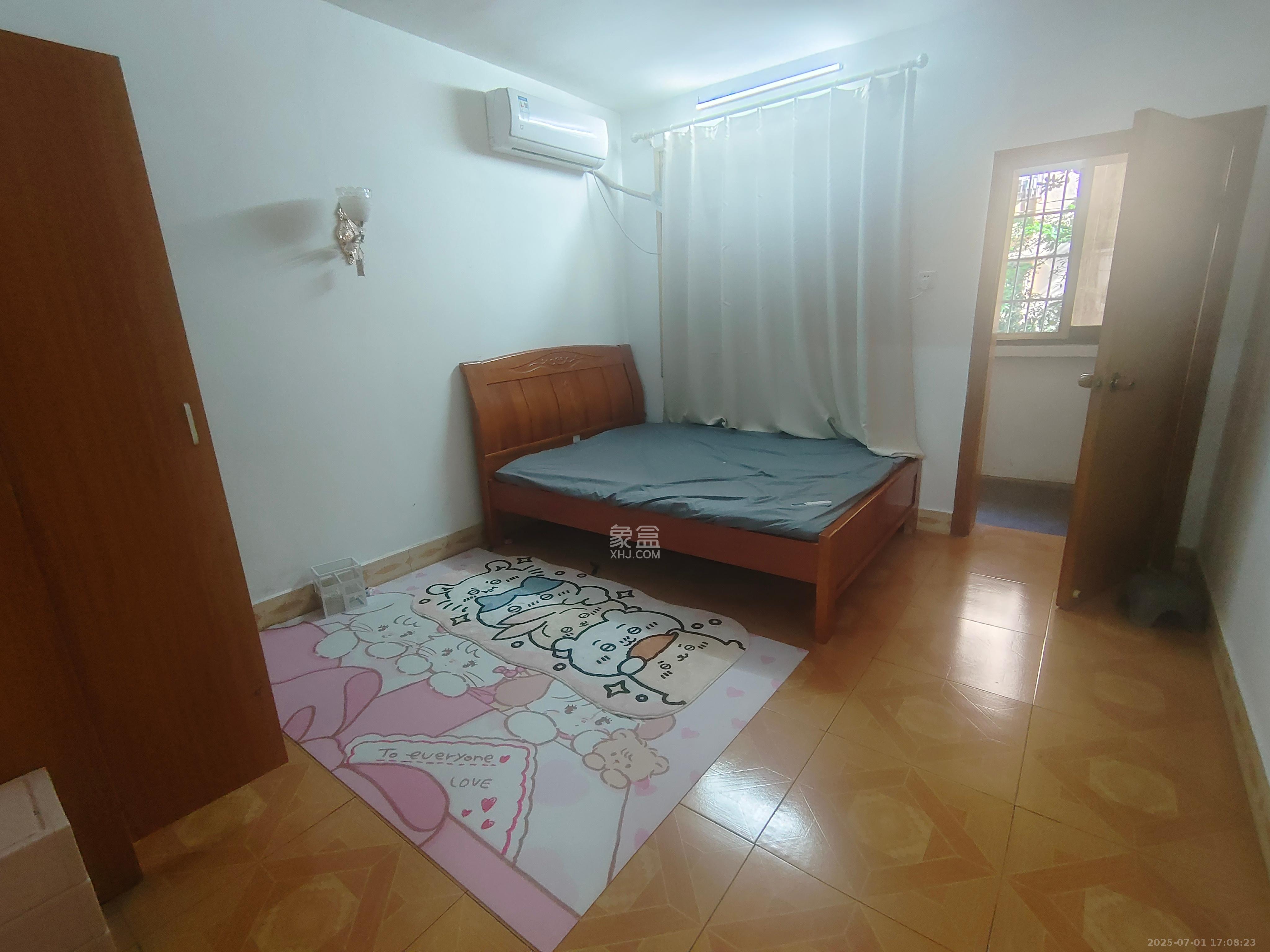 石佳冲小区  3室1厅1卫   1600.00元/月室内图