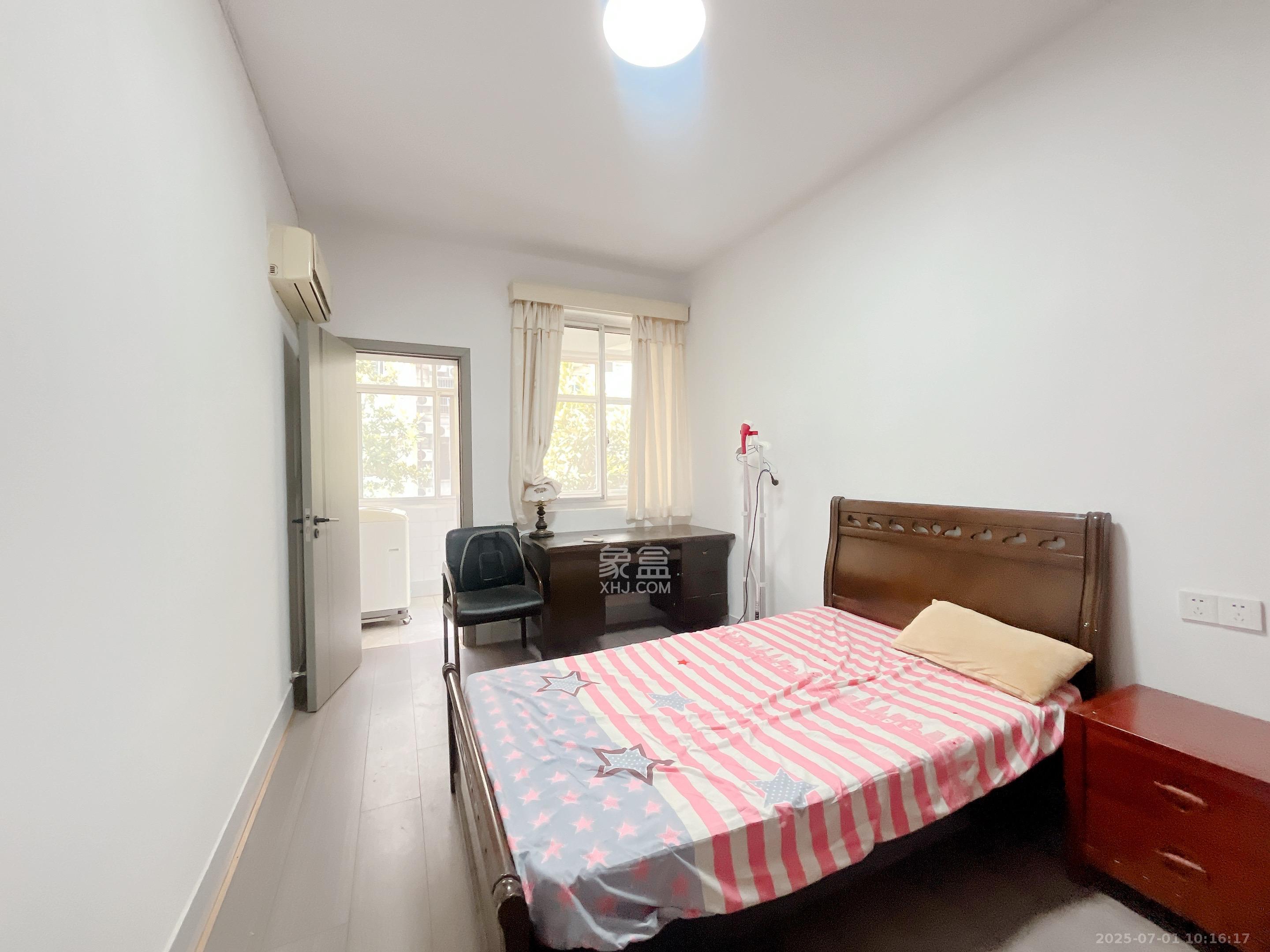 便河边人大宿舍（长沙市人大常委会家属区）  3室2厅1卫   3300.00元/月室内图