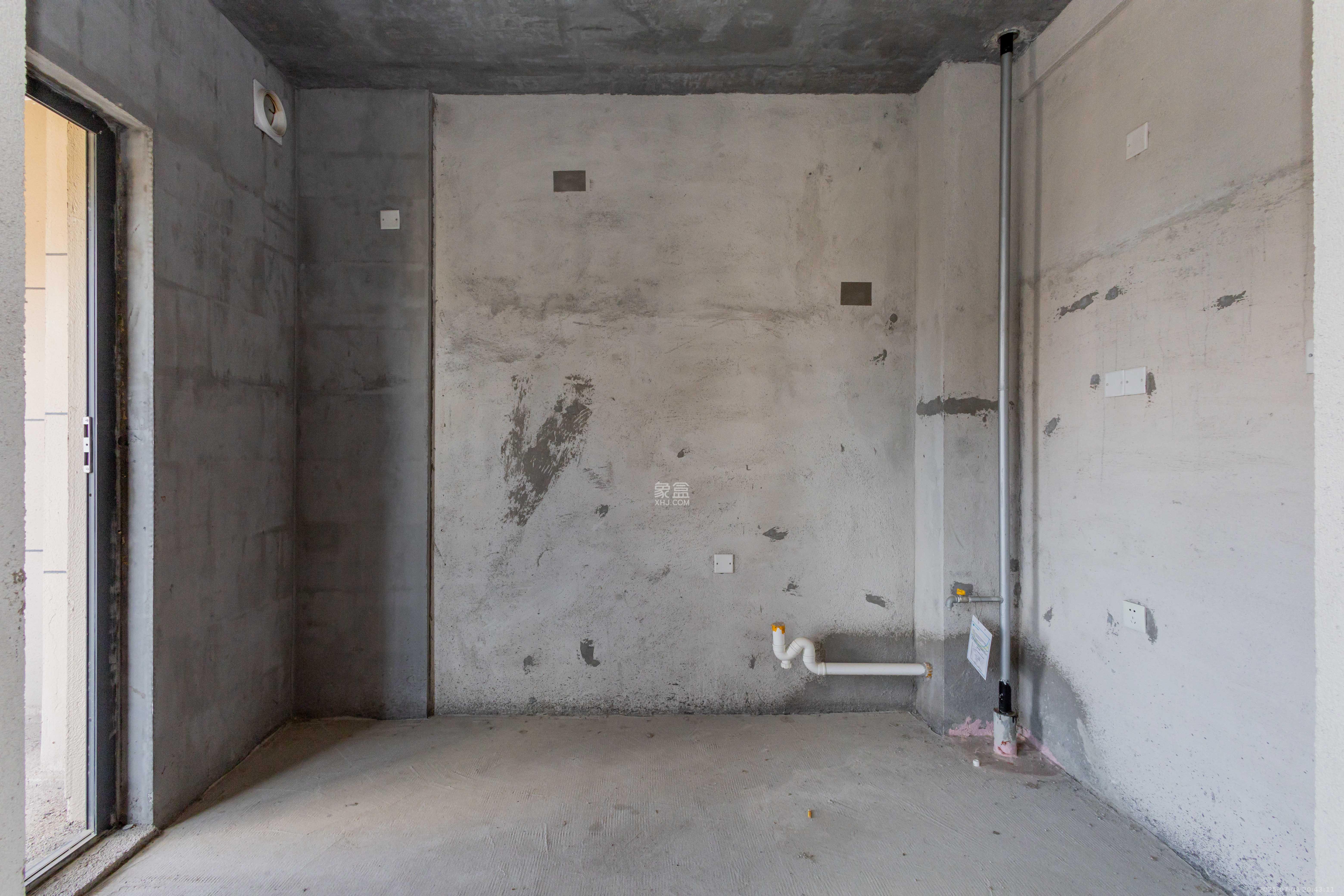 恒大江湾 3室2厅1卫 108.0万 恒大江湾 3室2厅1卫 108.0万厨房