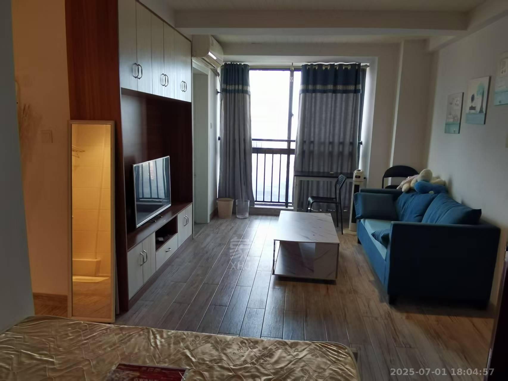 中建御山和苑  1室1厅1卫   1600.00元/月户型图