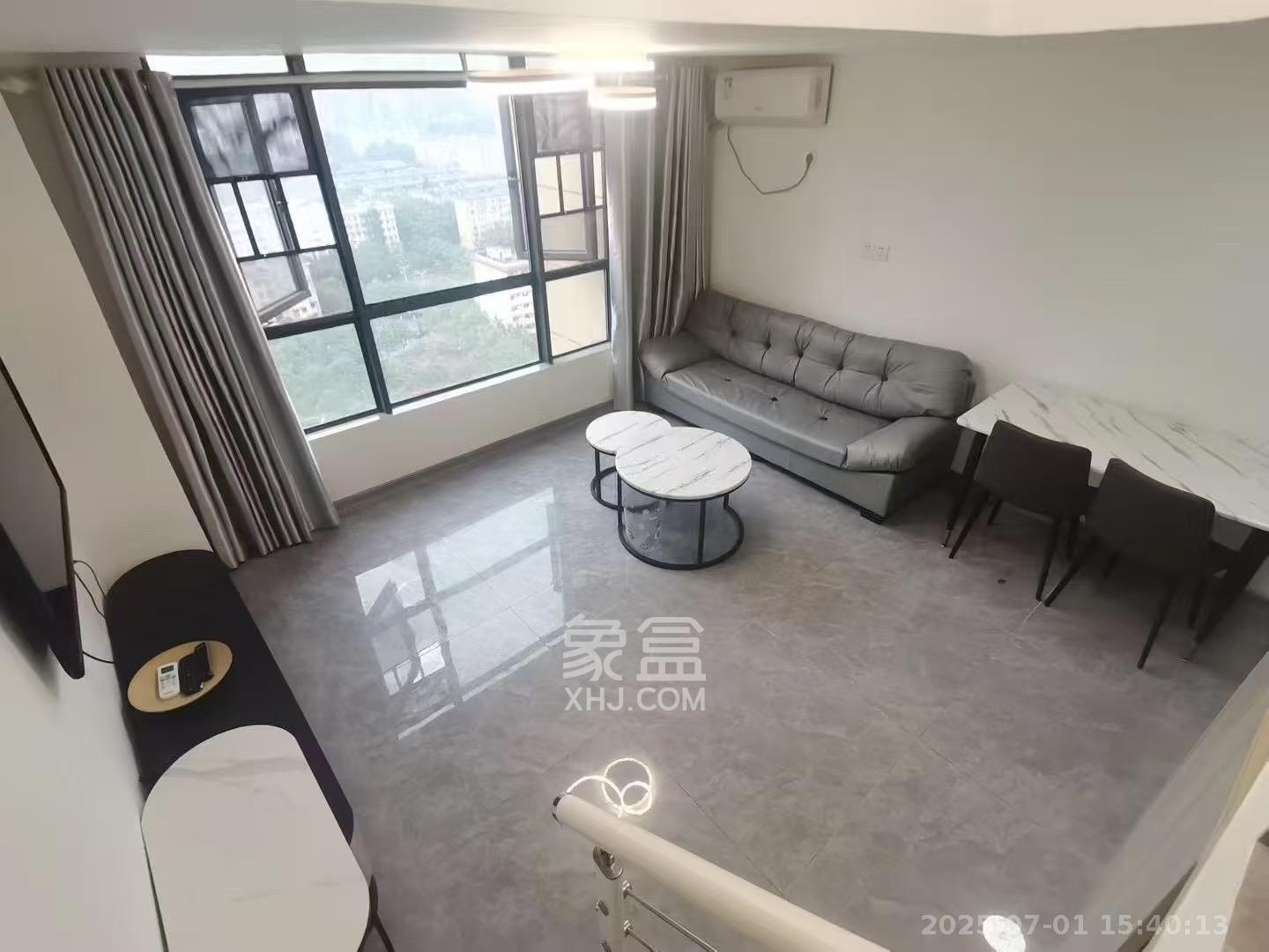 荣盛花语书苑  2室1厅1卫   2300.00元/月室内图