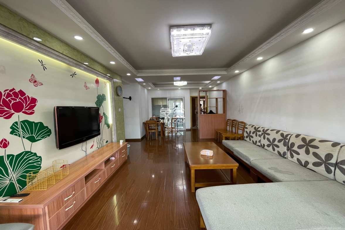 和泓梅溪四季 3室2厅2卫 2600.0元/月 和泓梅溪四季 3室2厅2卫 2600.0元/月室内图