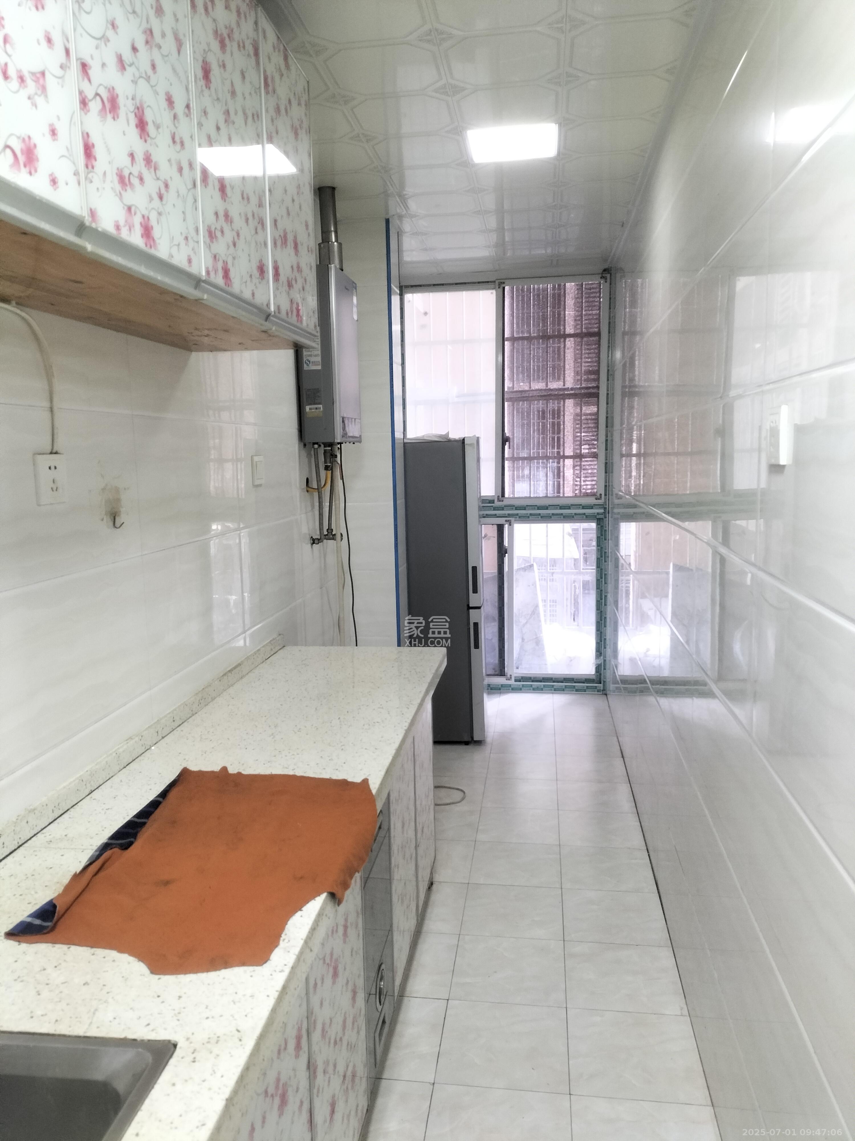 家和苑（原梅溪湖保障性住房一期）  3室2厅1卫   1900.00元/月室内图