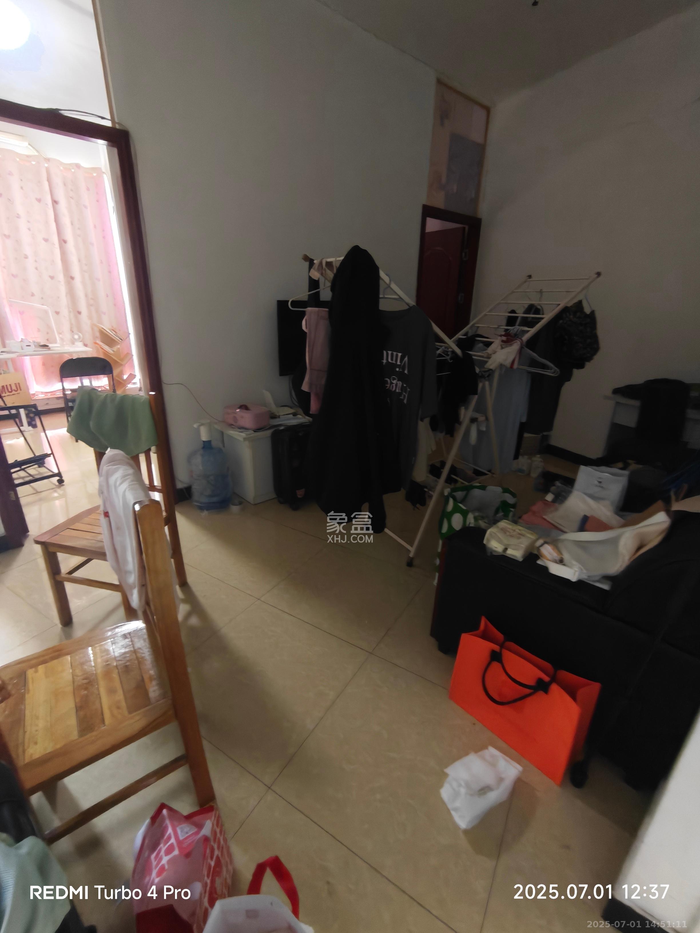 湖韵佳苑  2室1厅1卫   1600.00元/月室内图