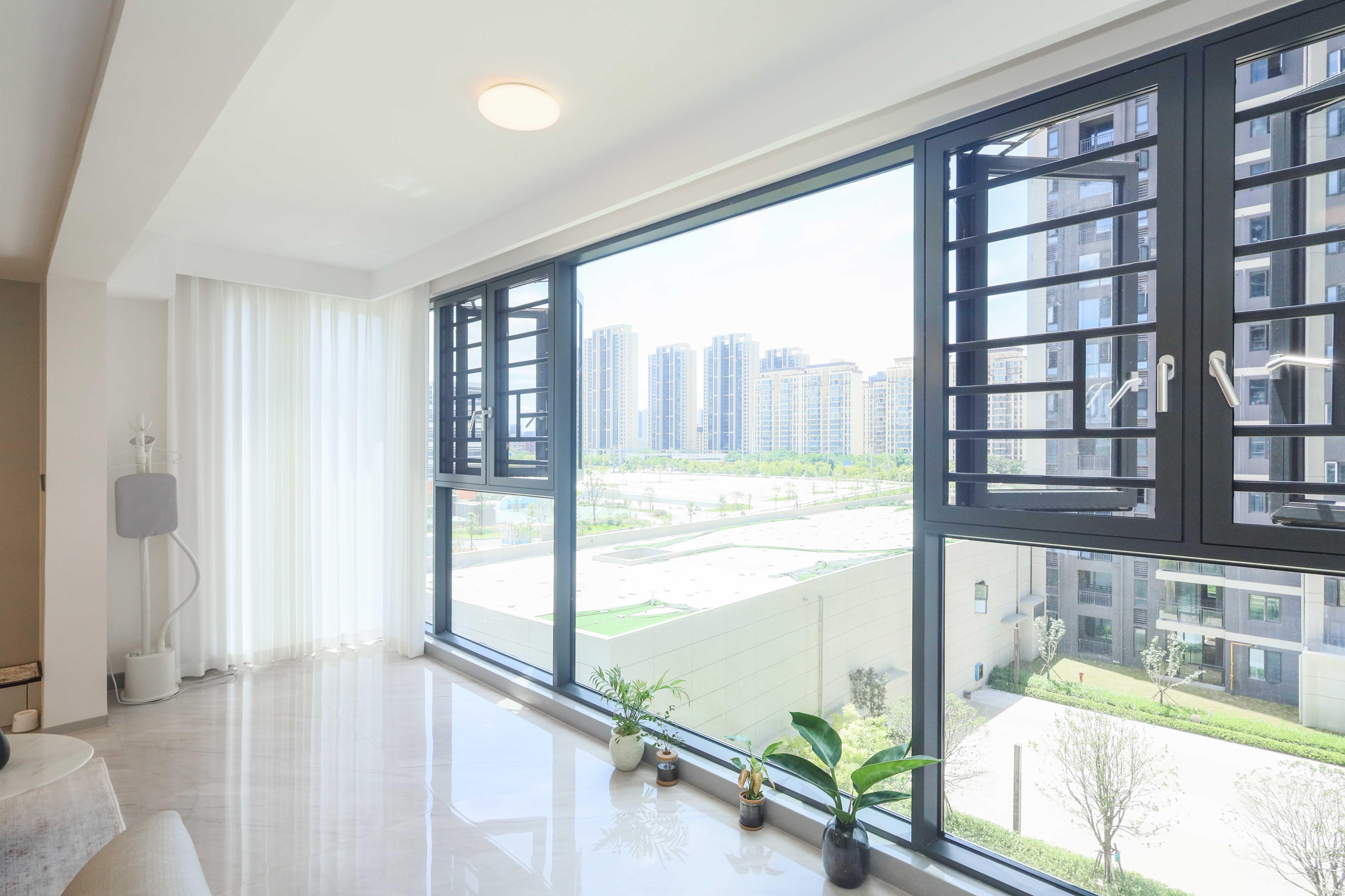 碧桂园博萃梅溪 4室2厅2卫 173.0万 碧桂园博萃梅溪 4室2厅2卫 173.0万阳台