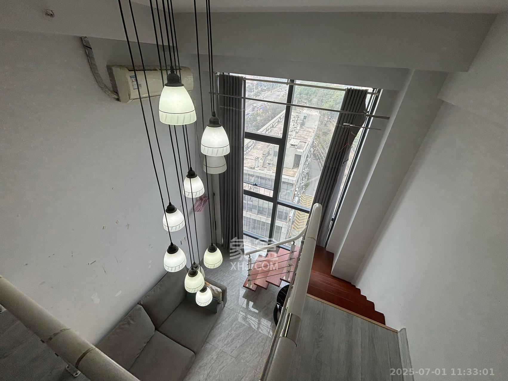 裕天国际商汇中心 1室1厅1卫 1300.0元/月 裕天国际商汇中心 1室1厅1卫 1300.0元/月室内图