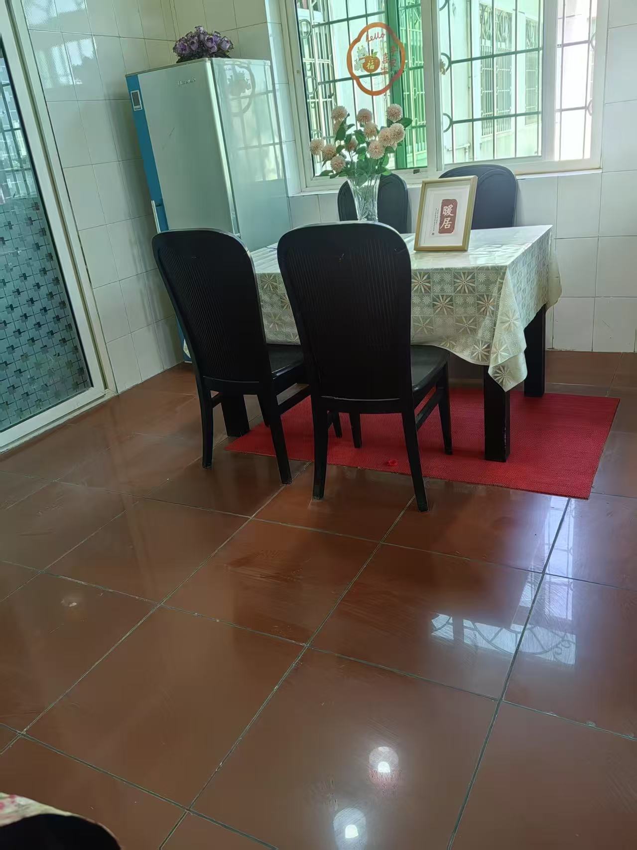 老国土局单位房(白塘路) 3室2厅2卫 69.8万 老国土局单位房(白塘路) 3室2厅2卫 69.8万室内图