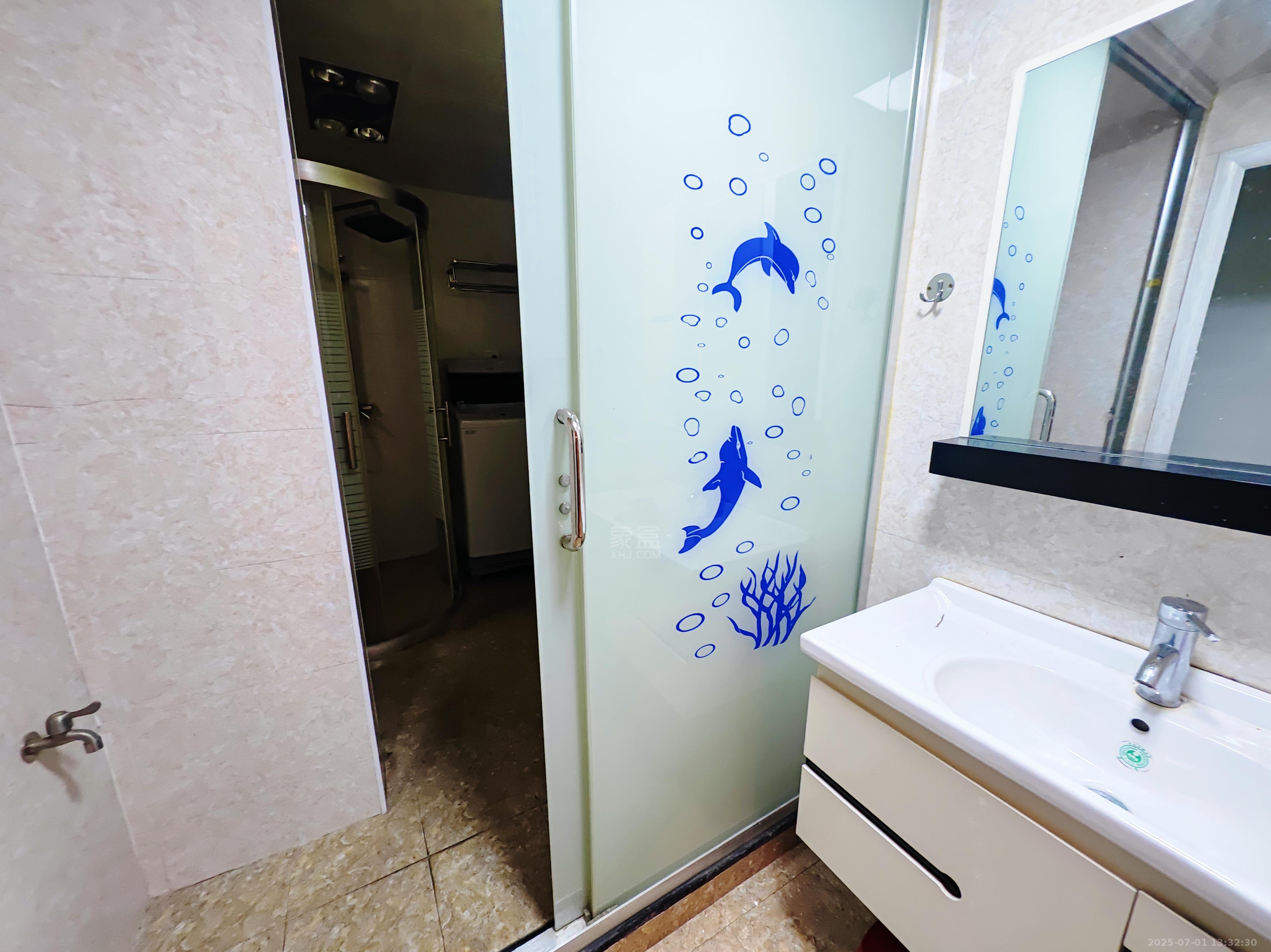 中欧昆仑首府 2室1厅1卫 1400.0元/月 中欧昆仑首府 2室1厅1卫 1400.0元/月室内图