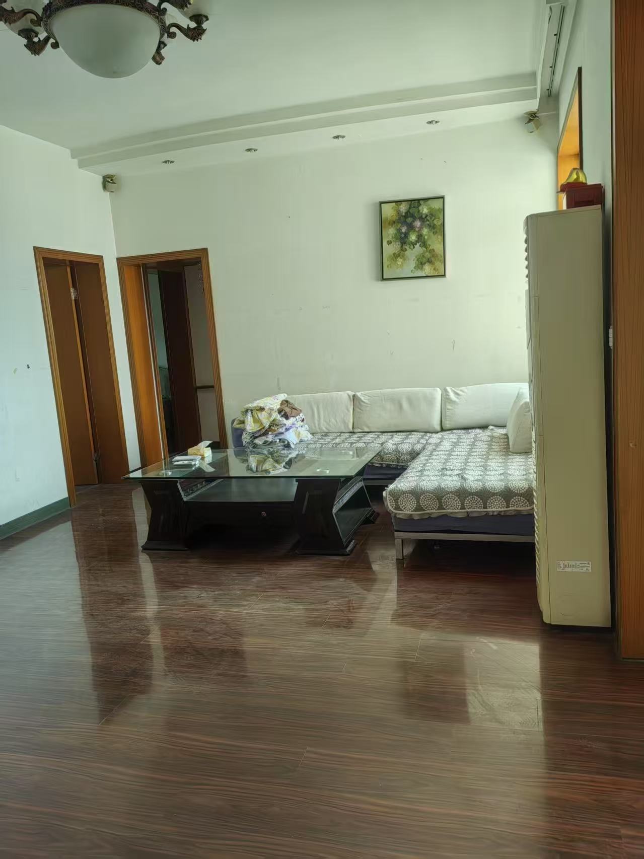 老国土局单位房(白塘路) 3室2厅2卫 69.8万 老国土局单位房(白塘路) 3室2厅2卫 69.8万室内图