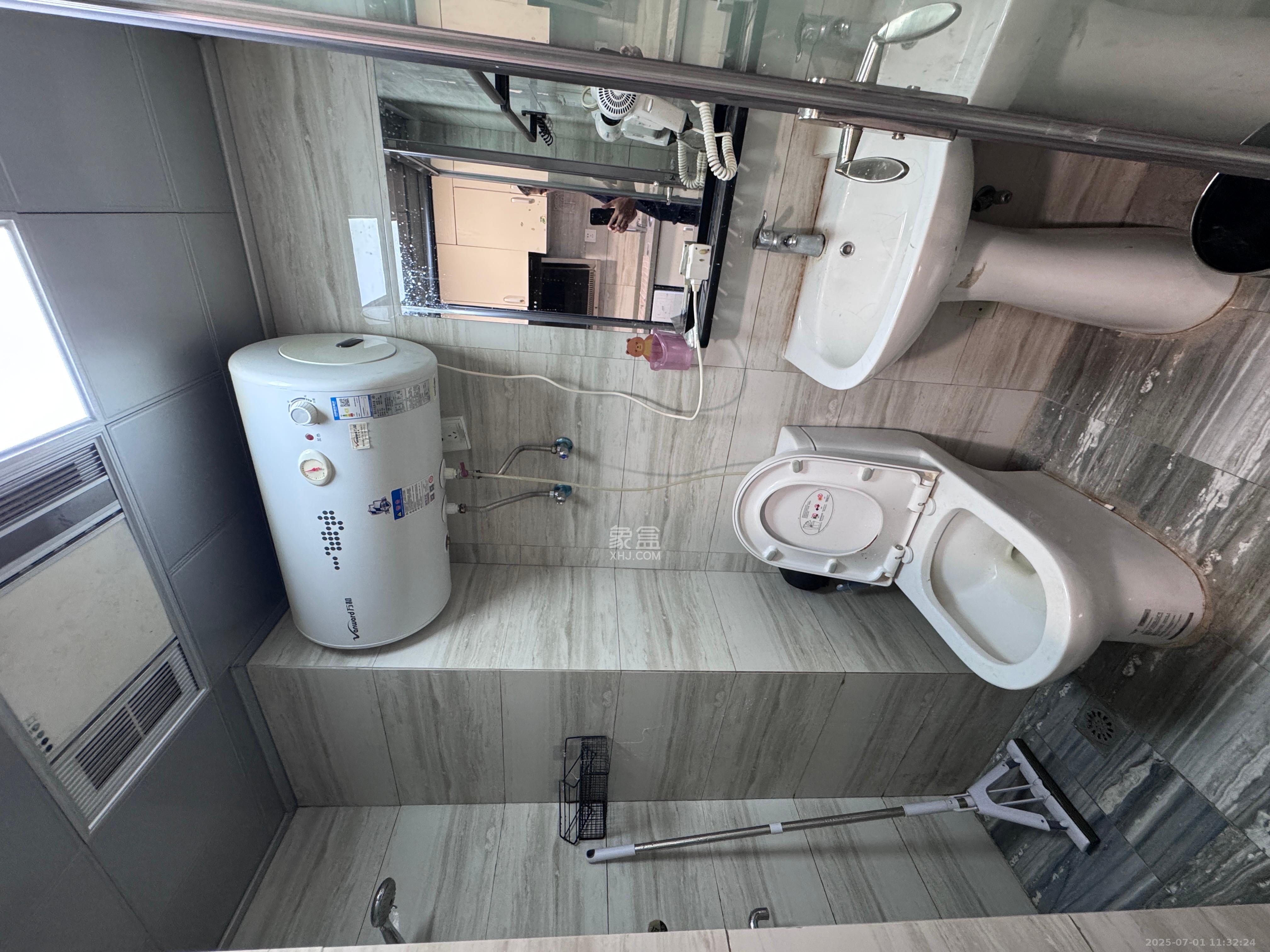 拿铁空间  3室1厅1卫   1300.00元/月室内图