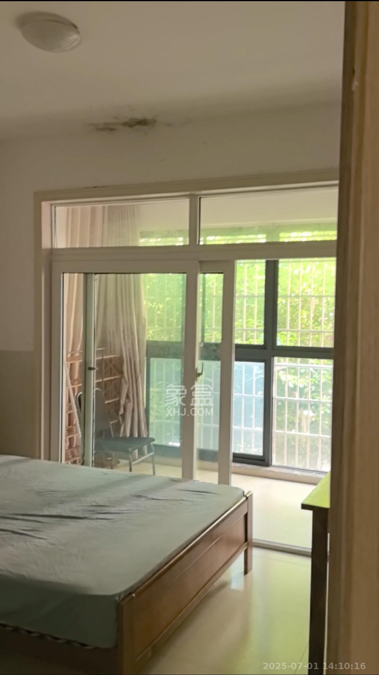 星城新宇桃花苑 3室1厅1卫 1600.0元/月 星城新宇桃花苑 3室1厅1卫 1600.0元/月室内图