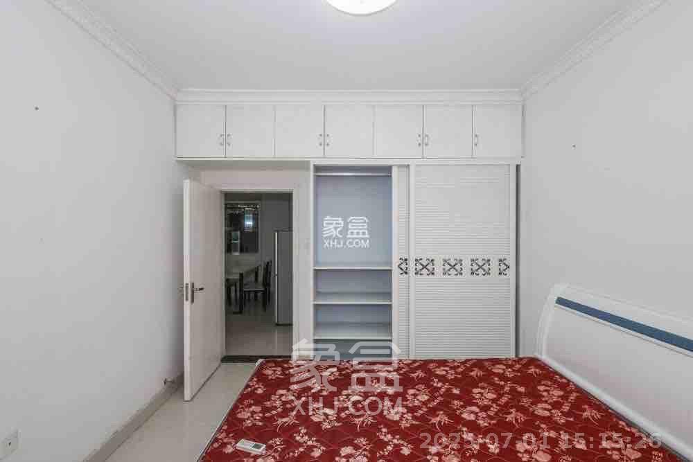 保利麓谷林语D区  2室1厅1卫   2200.00元/月室内图