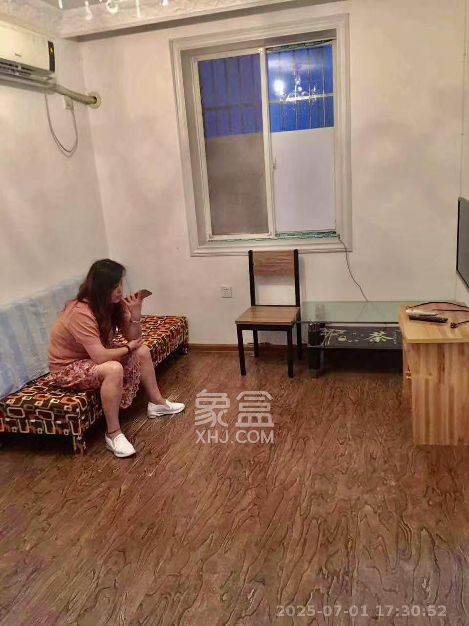 桂花二村  2室1厅1卫   2000.00元/月