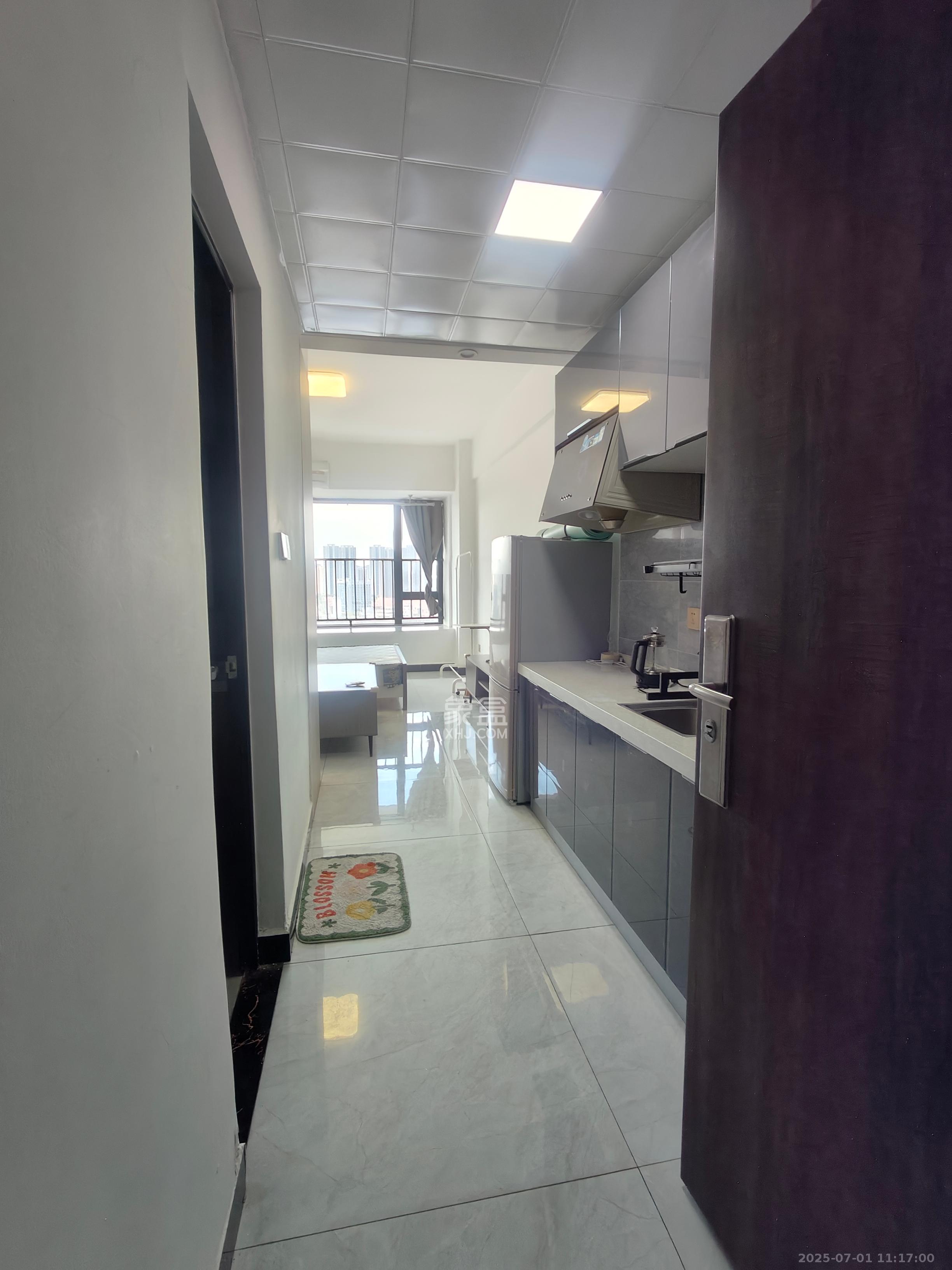 龙湖湘江星座(祺鑫星座公寓) 1室0厅0卫 1300.0元/月 龙湖湘江星座(祺鑫星座公寓) 1室0厅0卫 1300.0元/月室内图