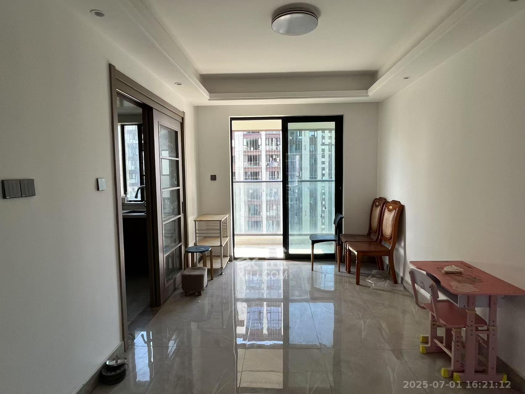 金富湘江悦城  4室2厅2卫    3000.0元/月 金富湘江悦城  4室2厅2卫    3000.0元/月