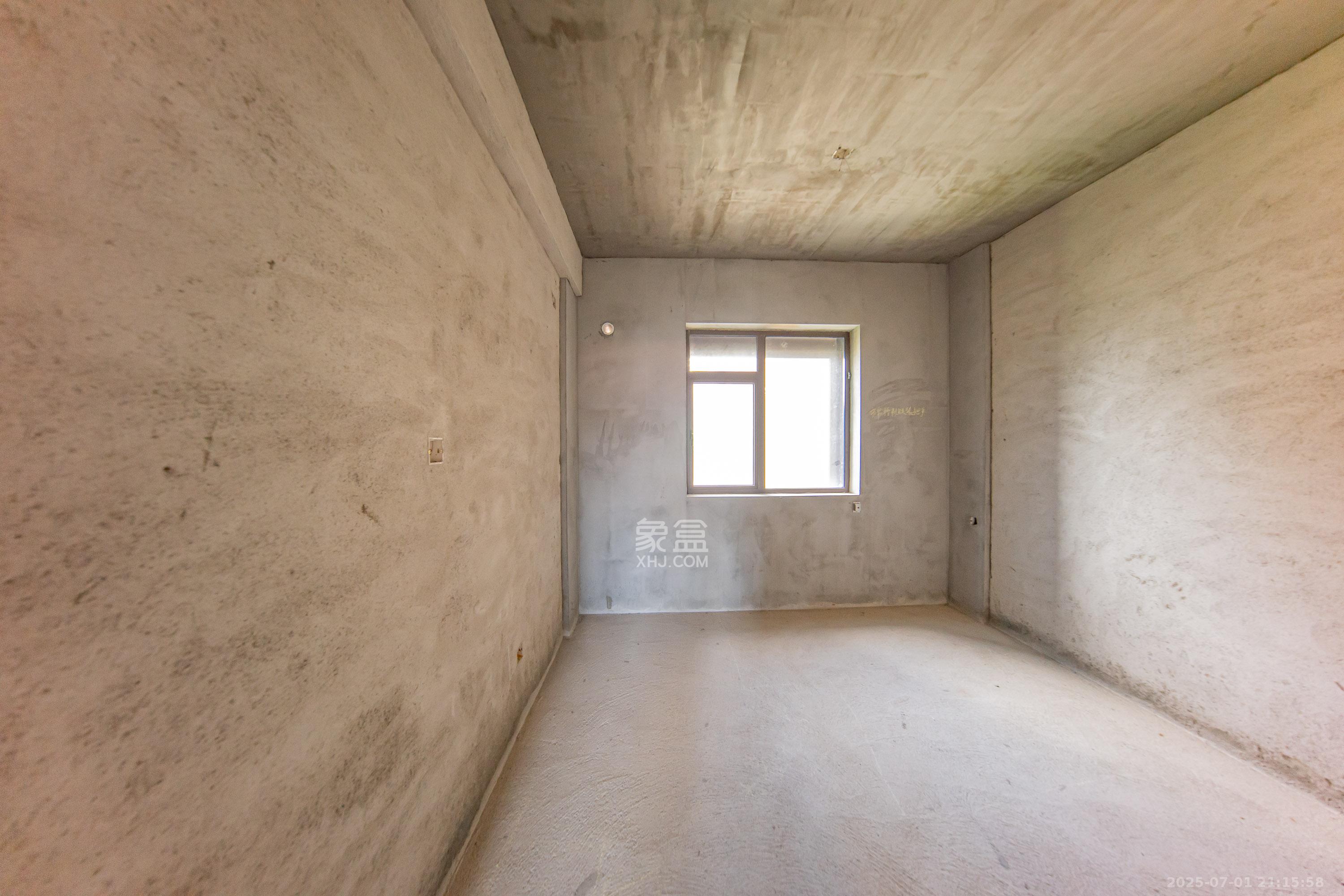 江山帝景雅典  3室2厅2卫    125.0万卧室